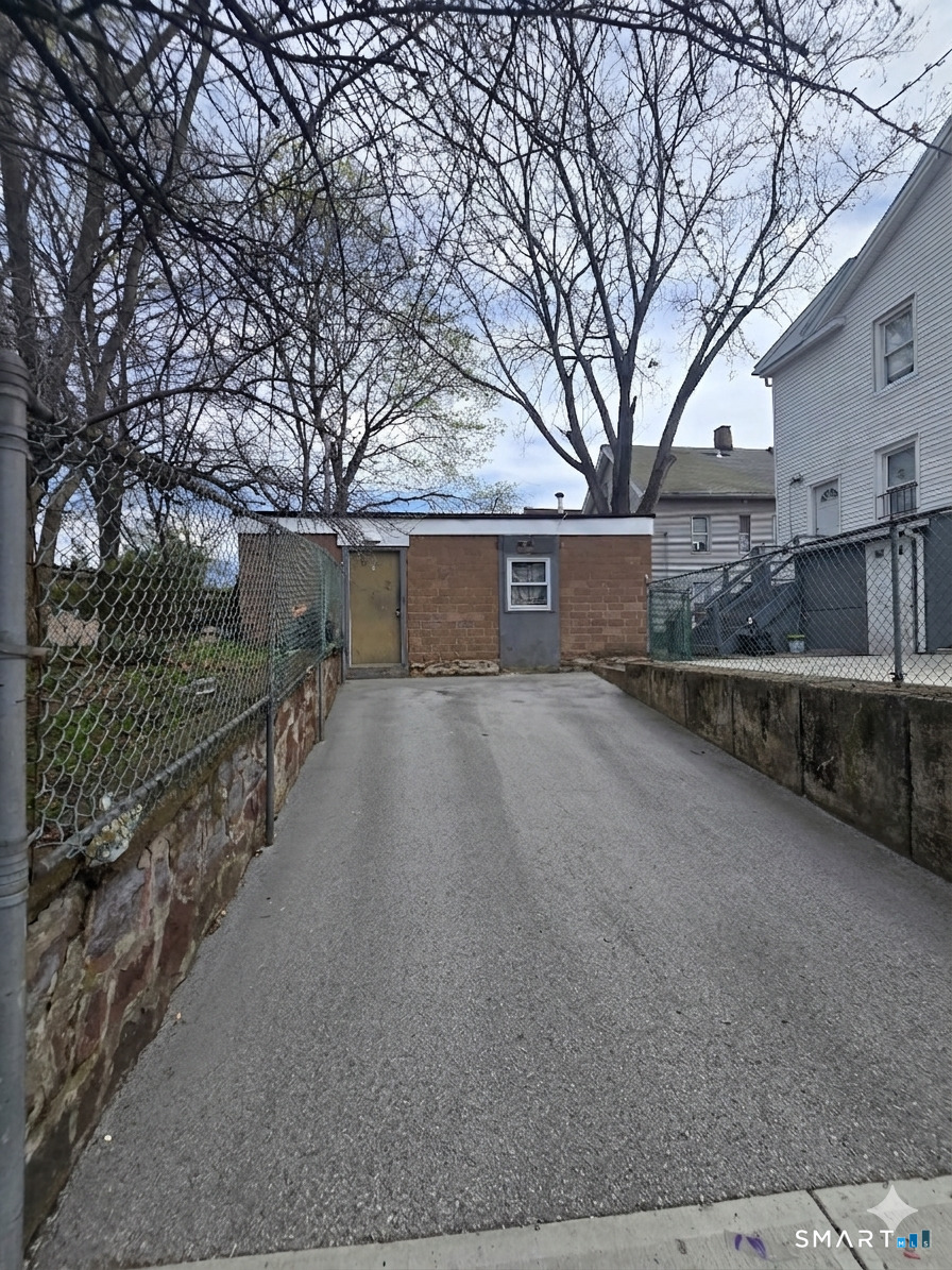 163 Chapel Street Property Photo 21