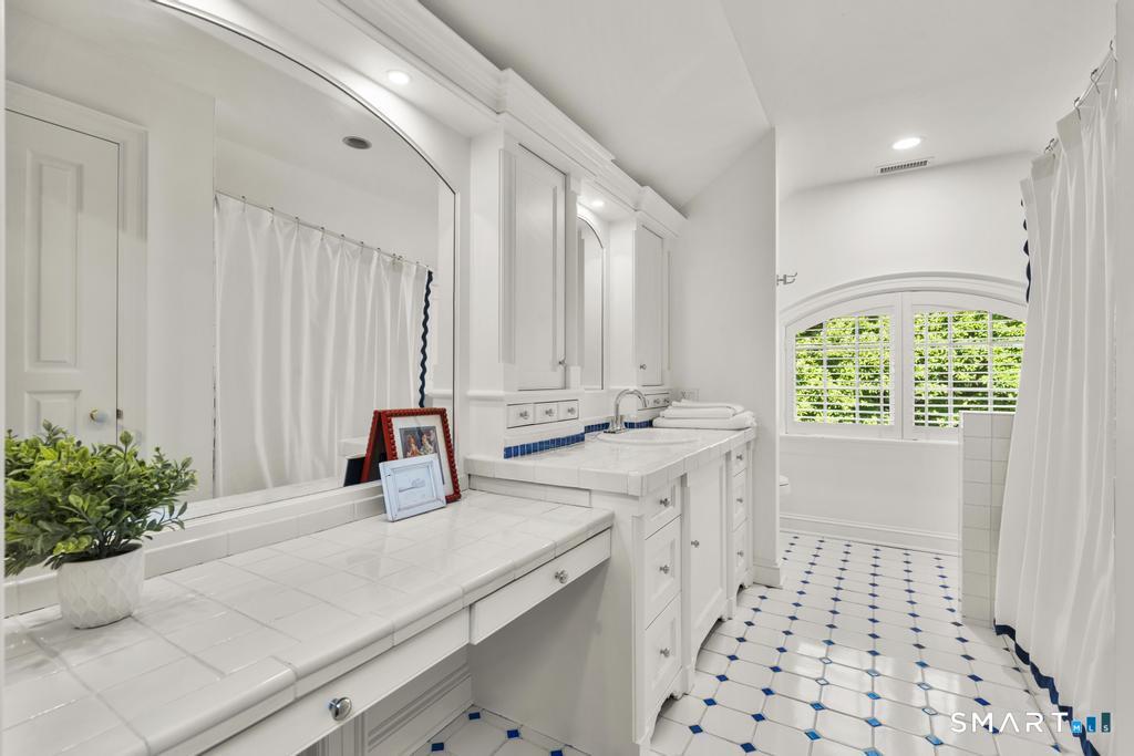 347 Nod Hill Road Property Photo 24