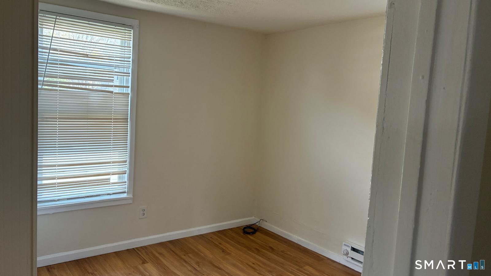 54 North 1 Avenue Property Photo 7