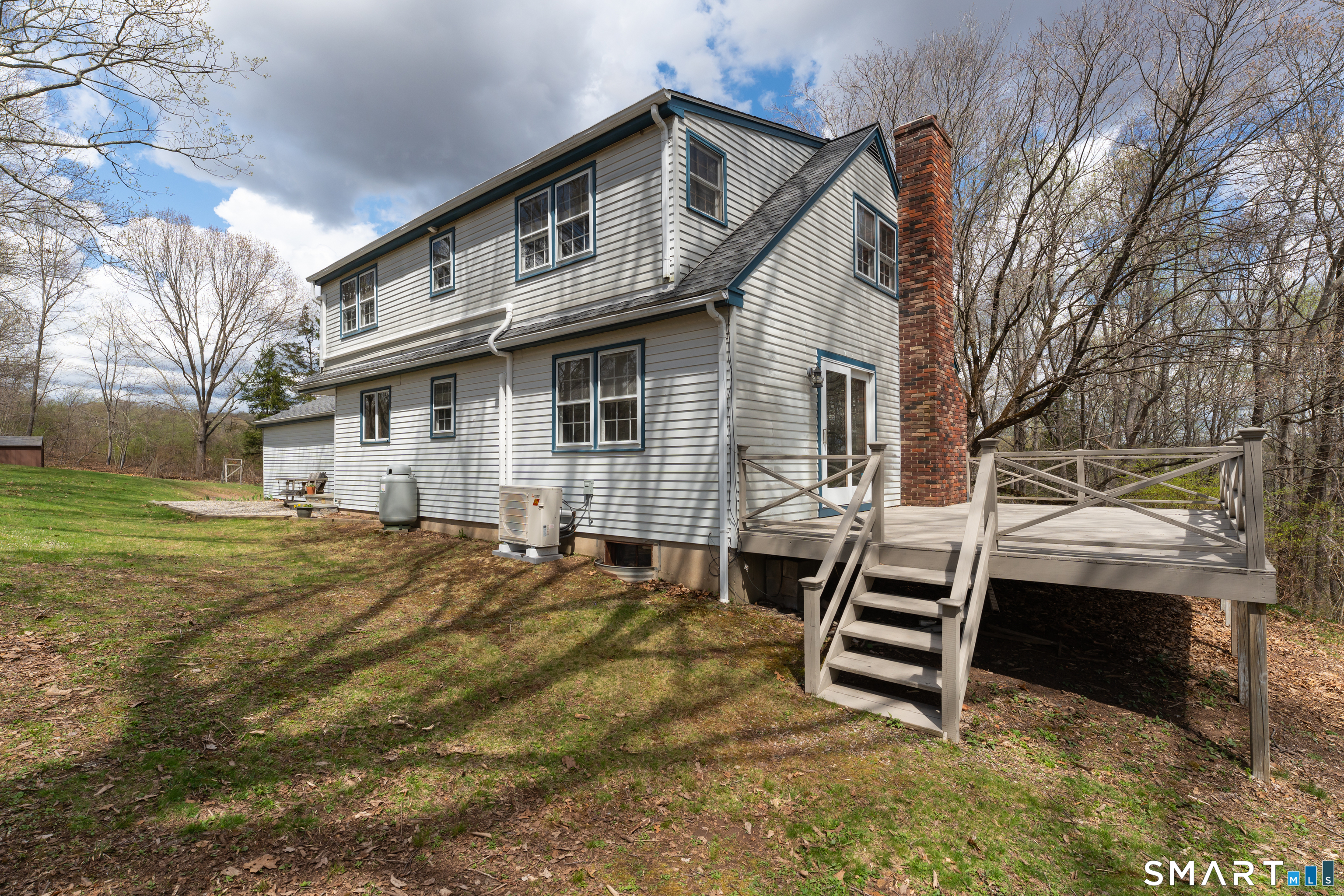 94 Quonnipaug Hill Road Property Photo 3