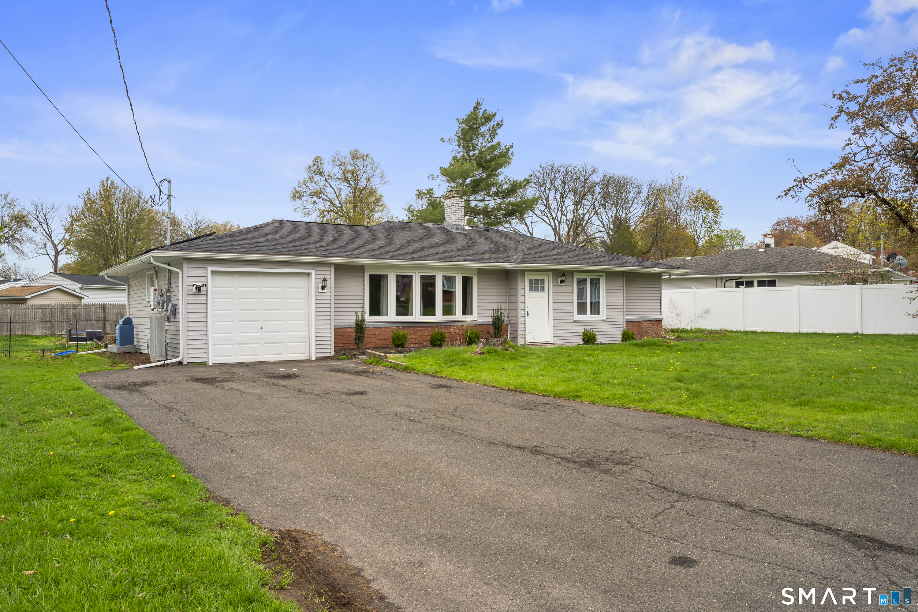 175 Reservoir Road Property Photo 1