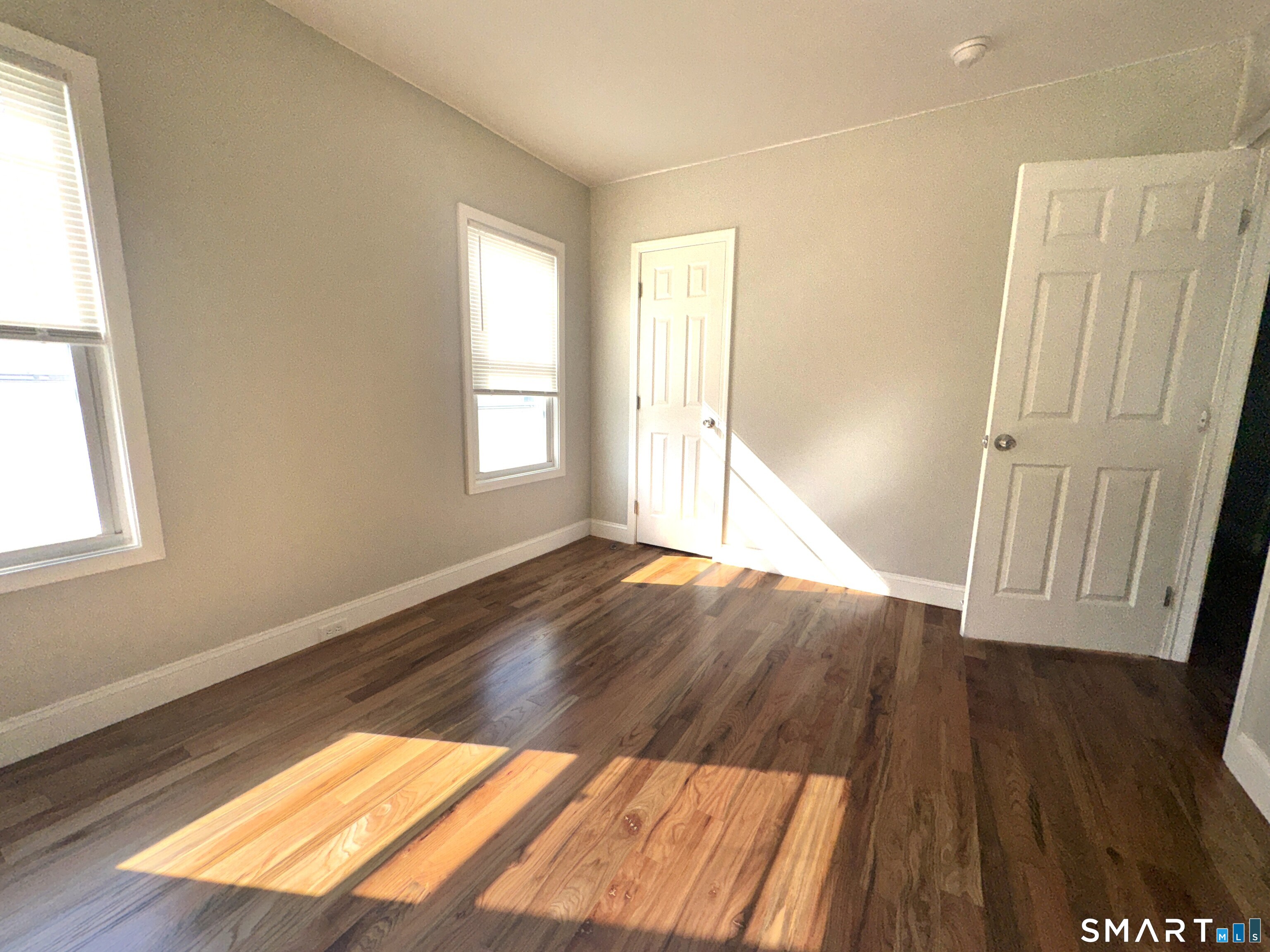 105 Churchill 2nd Floor (105) Street Property Photo 7