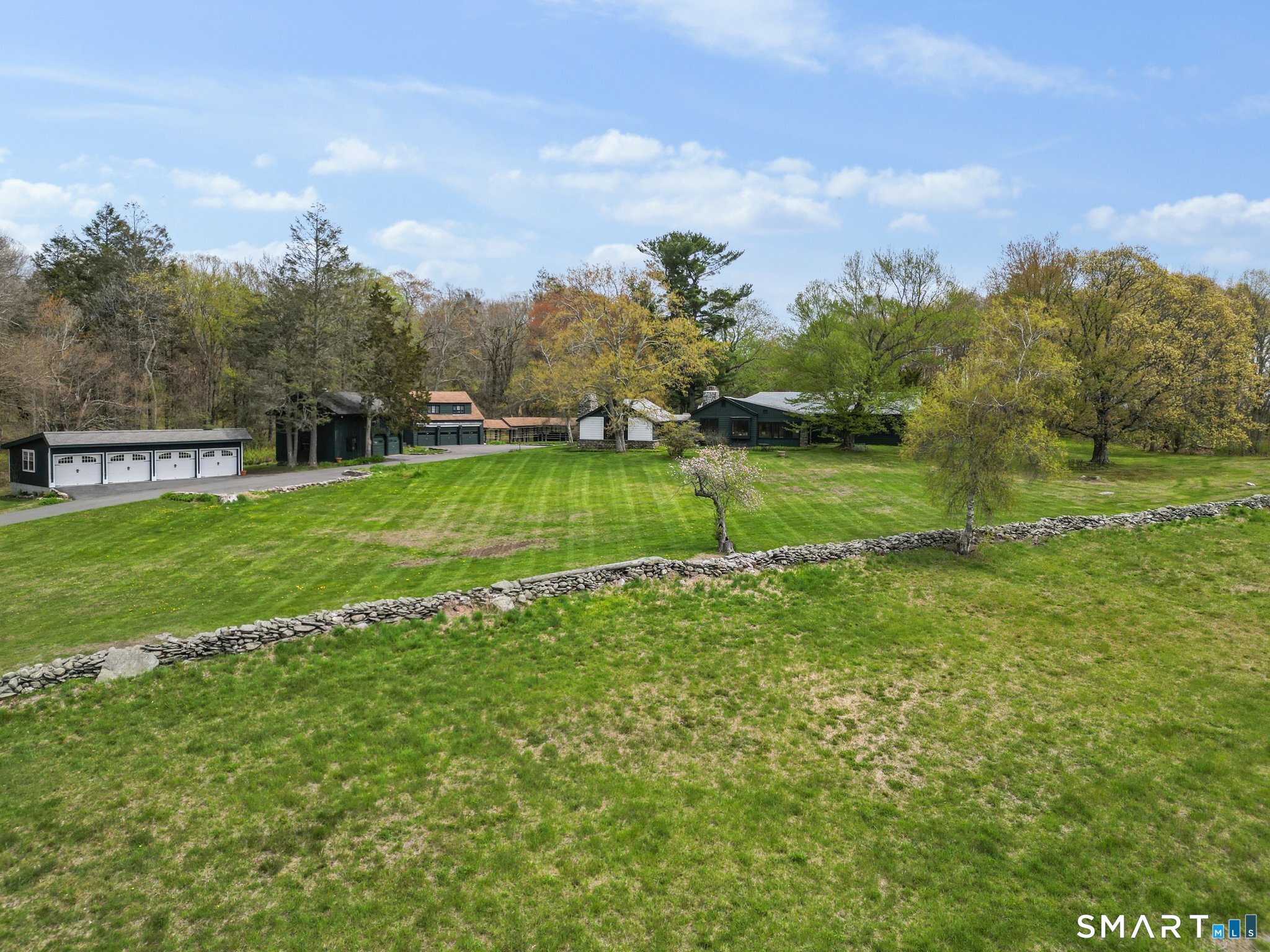 34 Black Snake Lane Property Photo 1