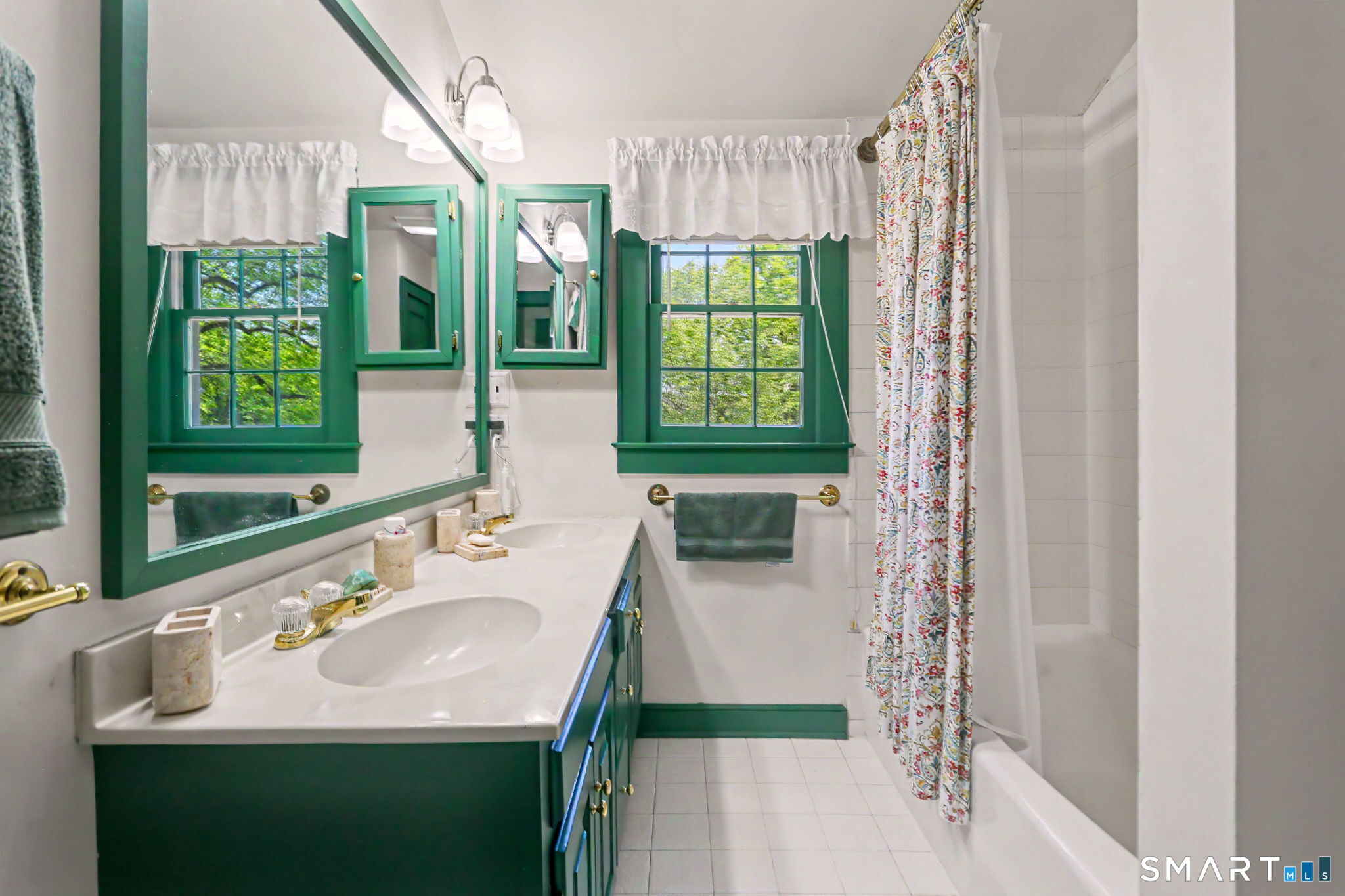 24168732 Property Photo 20