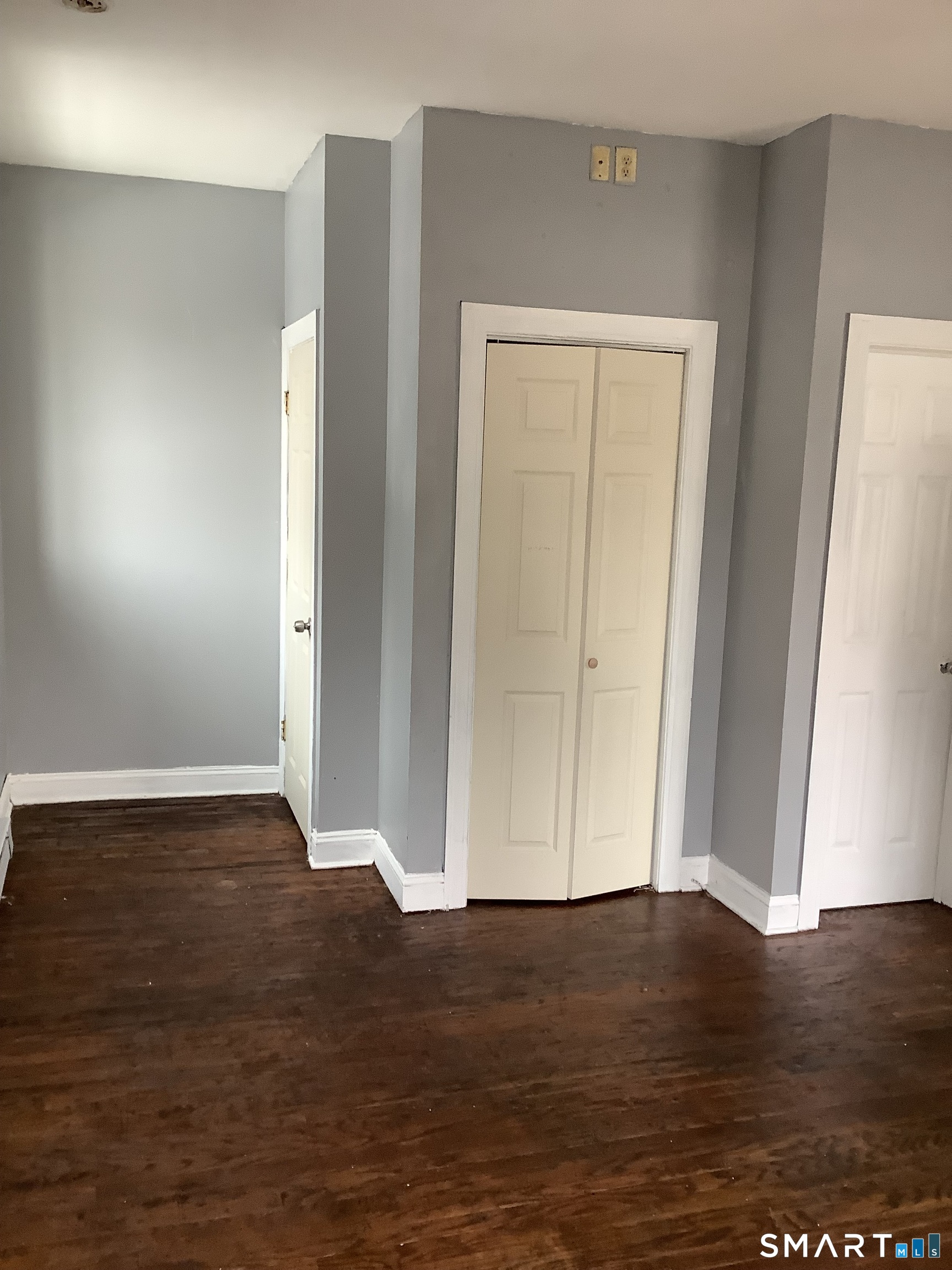 1402 Boston 1st. Floor Avenue Property Photo 2