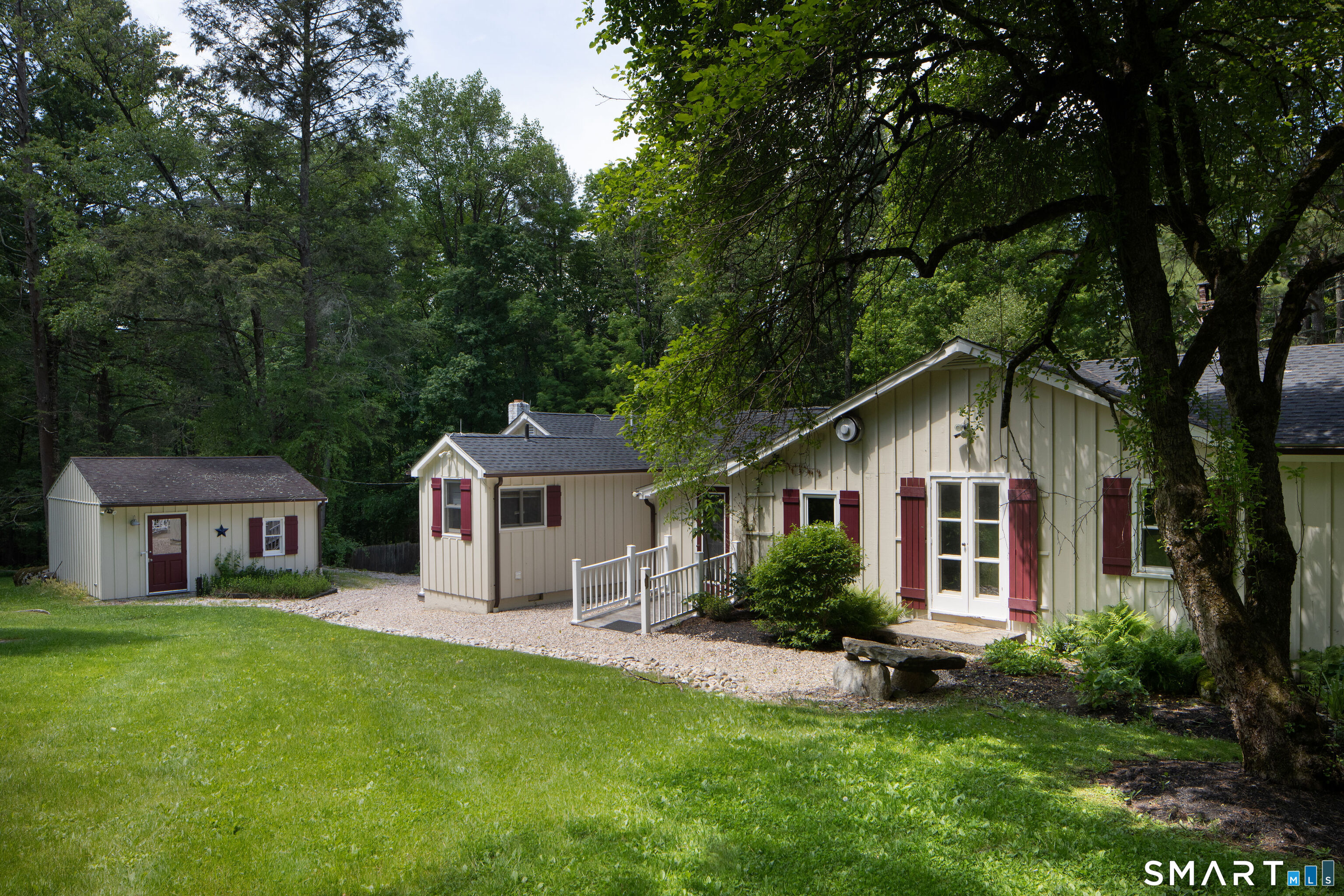 255 Dibble Hill Road Property Photo 5