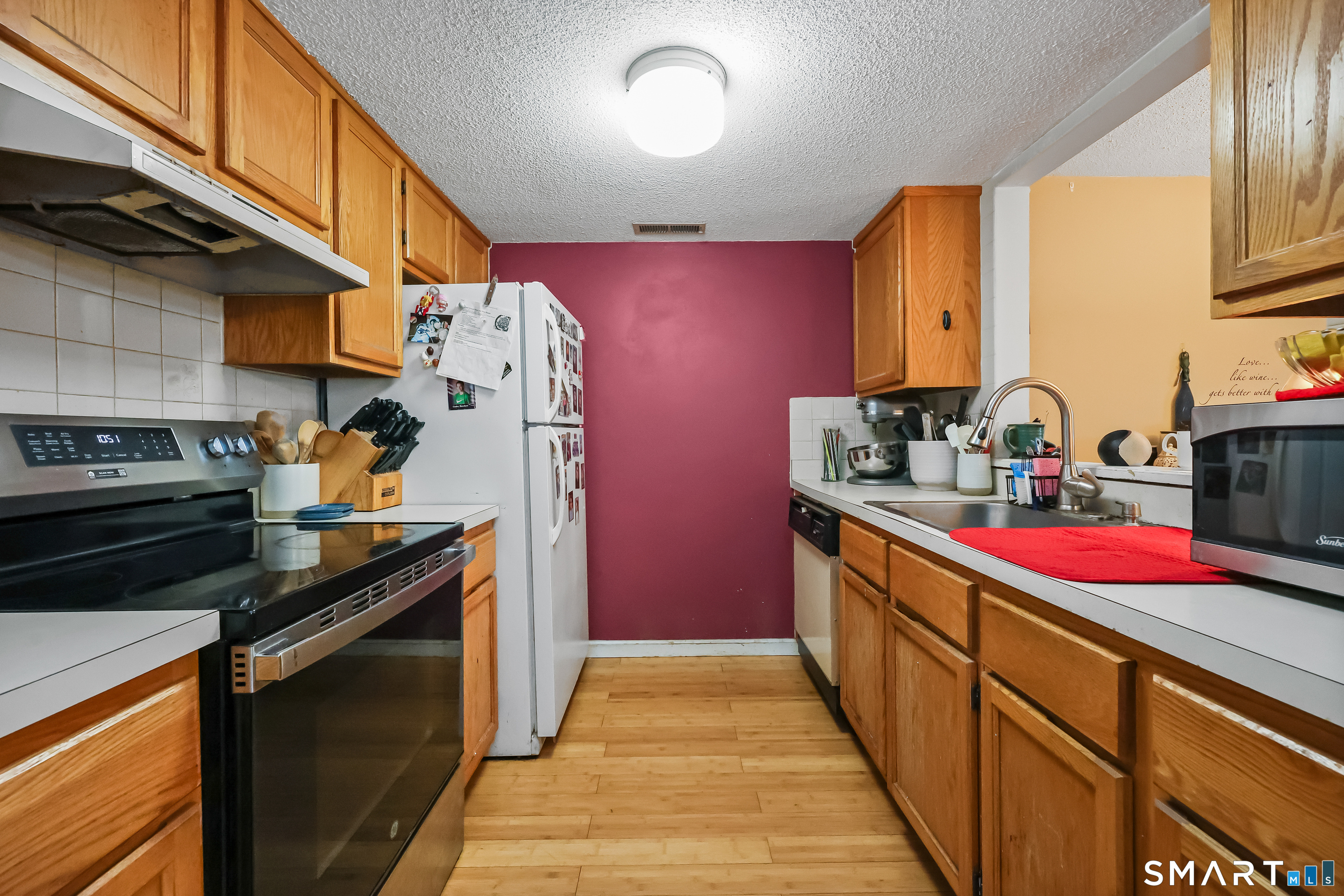 173 Russo 408 Avenue Property Photo 6