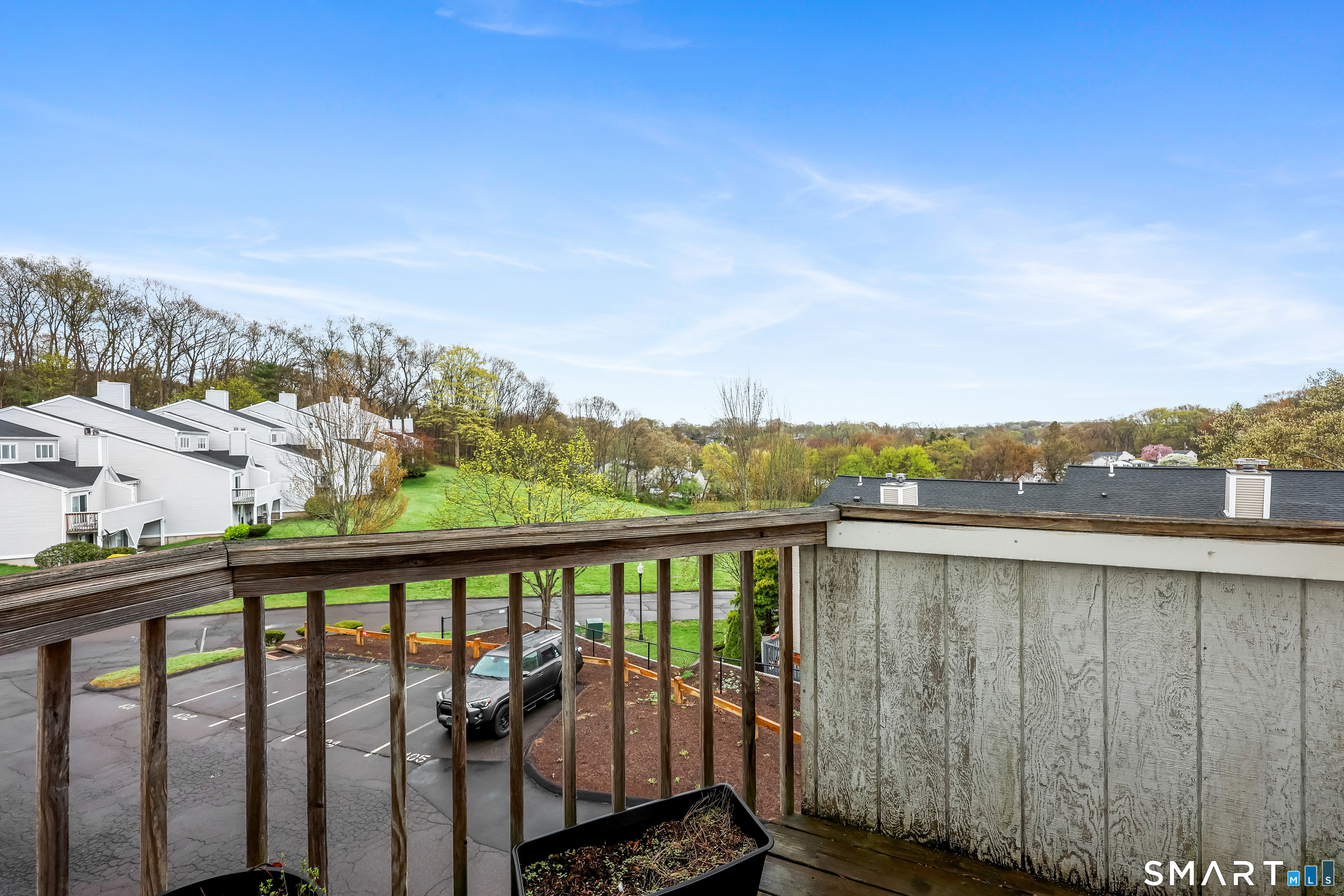 173 Russo 408 Avenue Property Photo 32