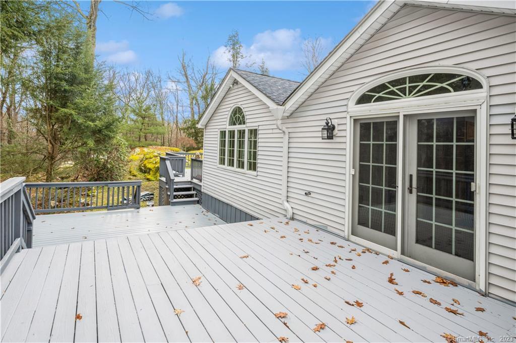 2428 Long Ridge Road Property Photo 28