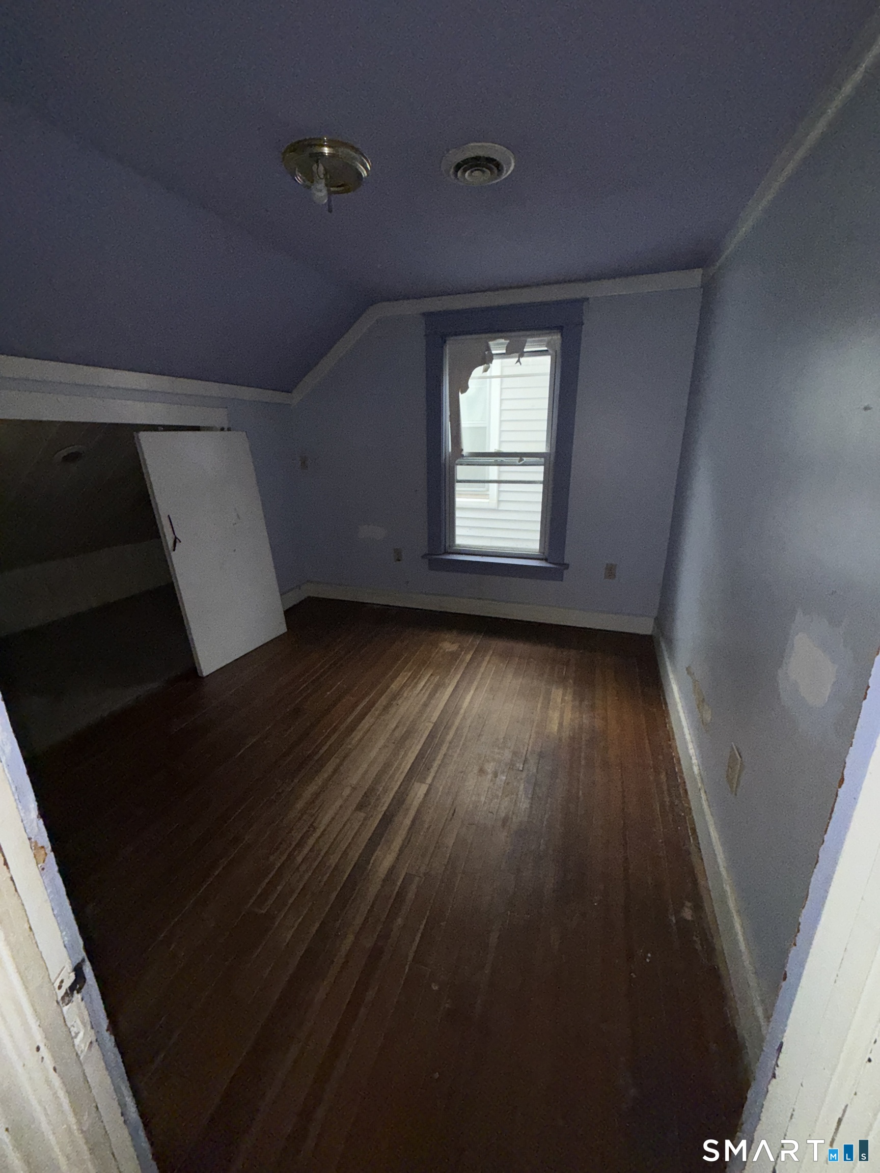 15 Baltic Heights Property Photo 18