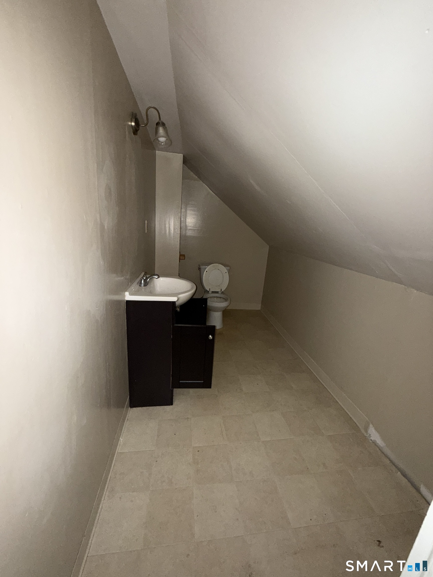 15 Baltic Heights Property Photo 21