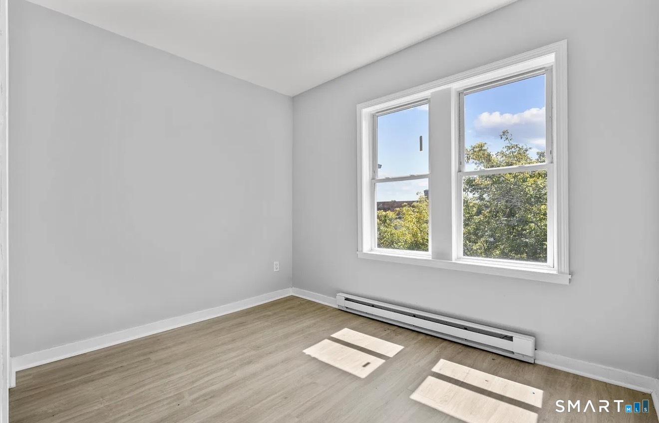 25 Whittier 3 Street Property Photo
