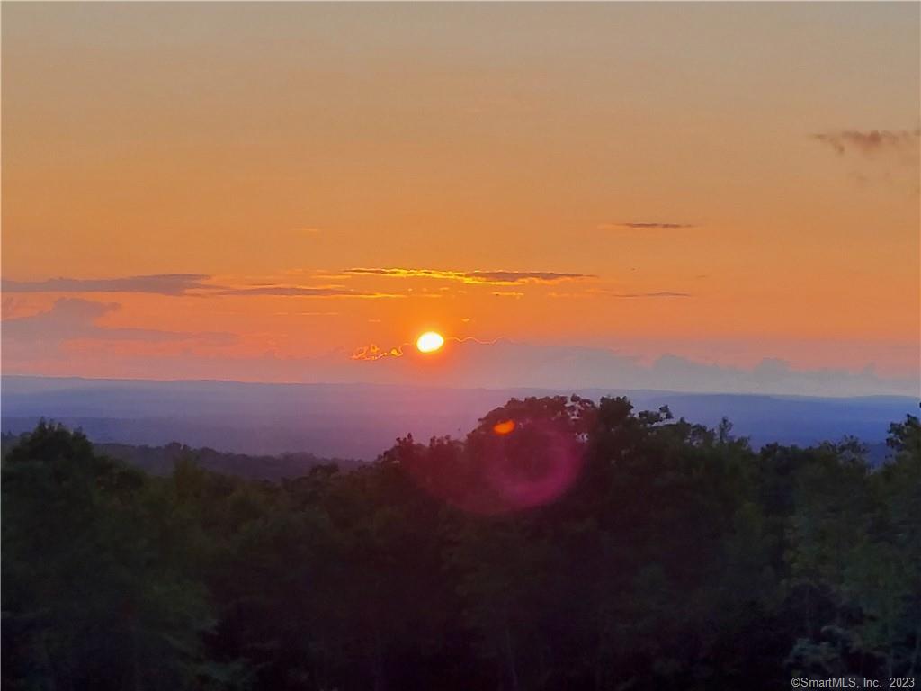 612 Cook Hill Road Property Photo 3