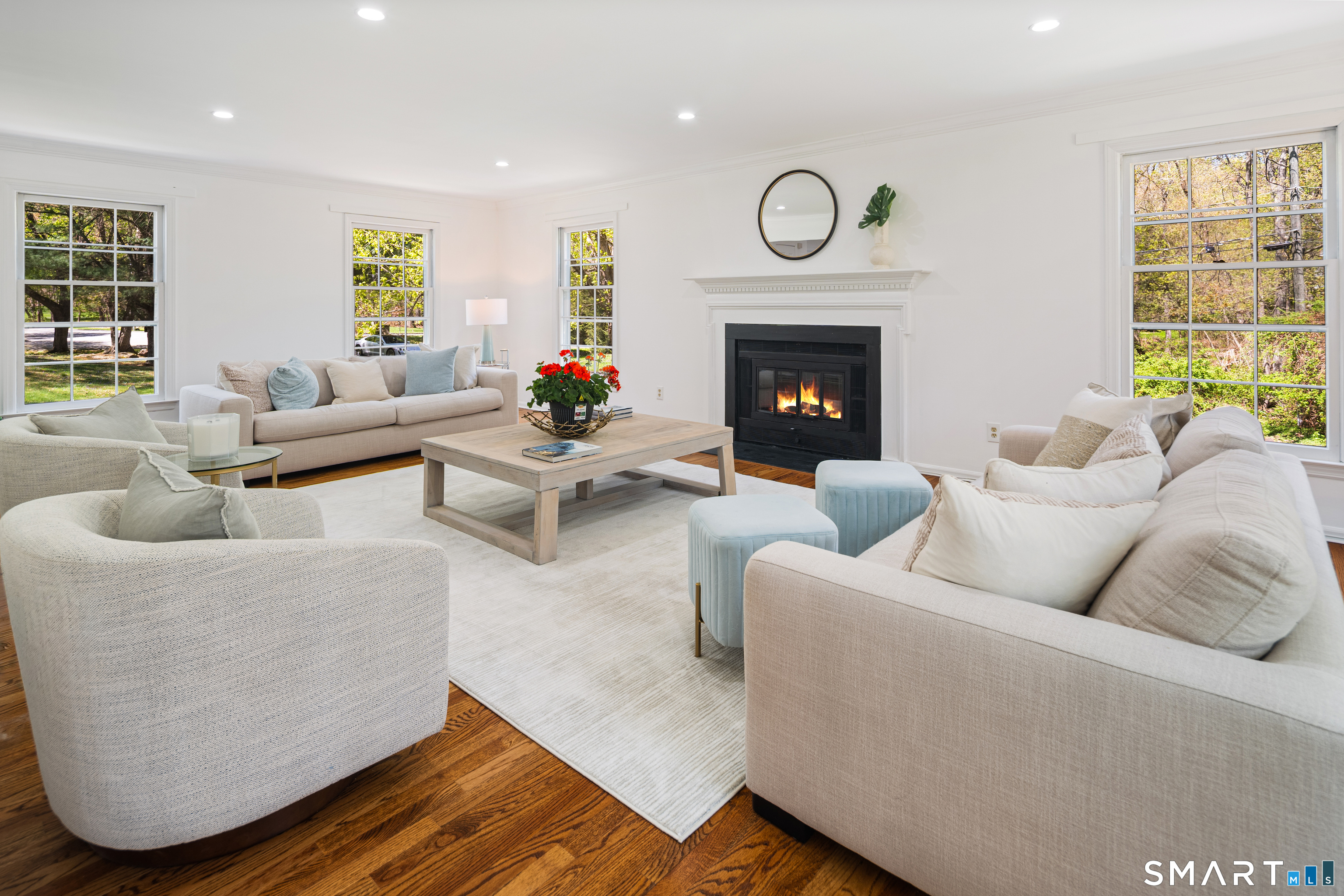 171 Proprietors Crossing Property Photo 3