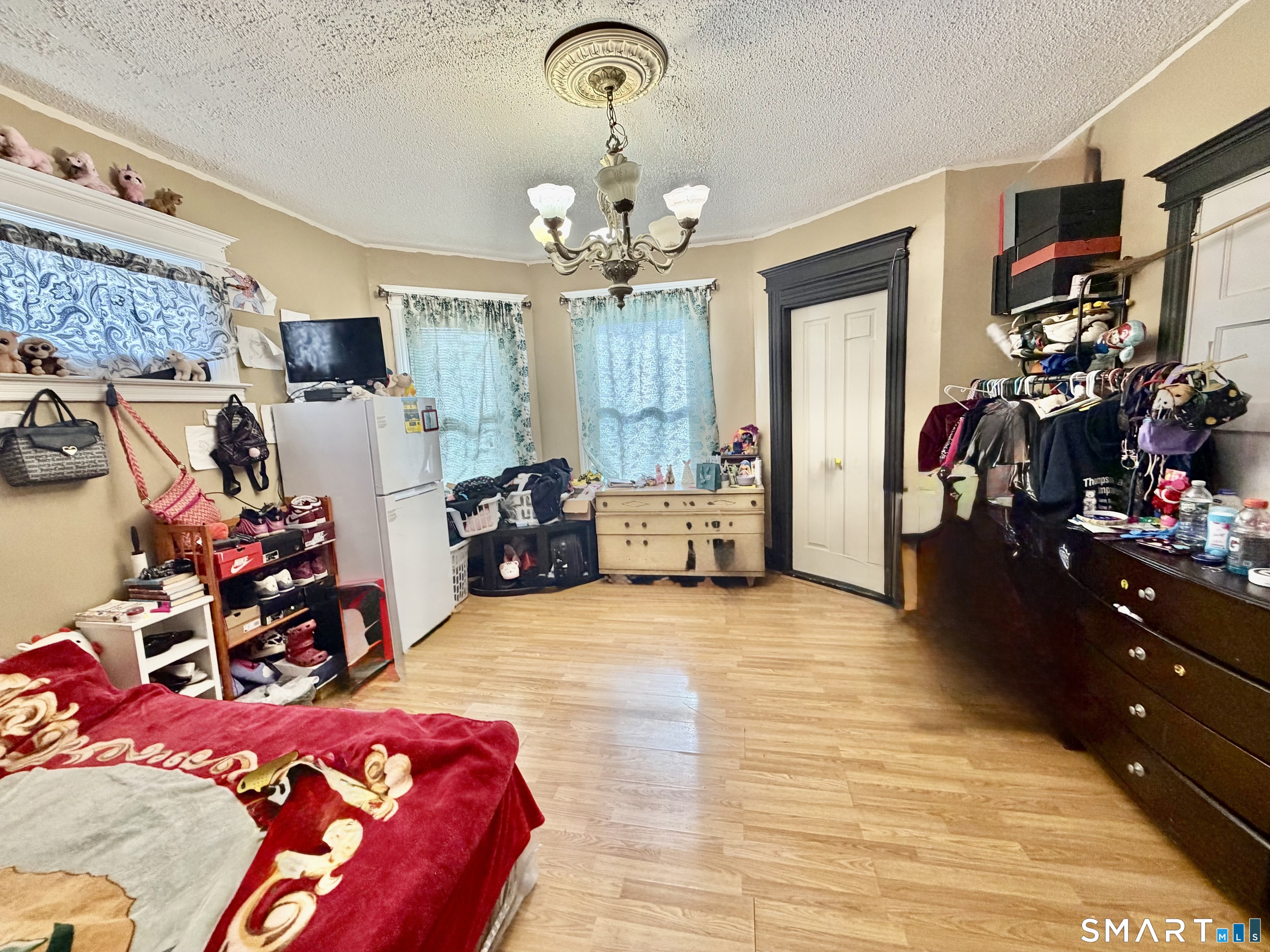 60-62 Hazel Street Property Photo 8