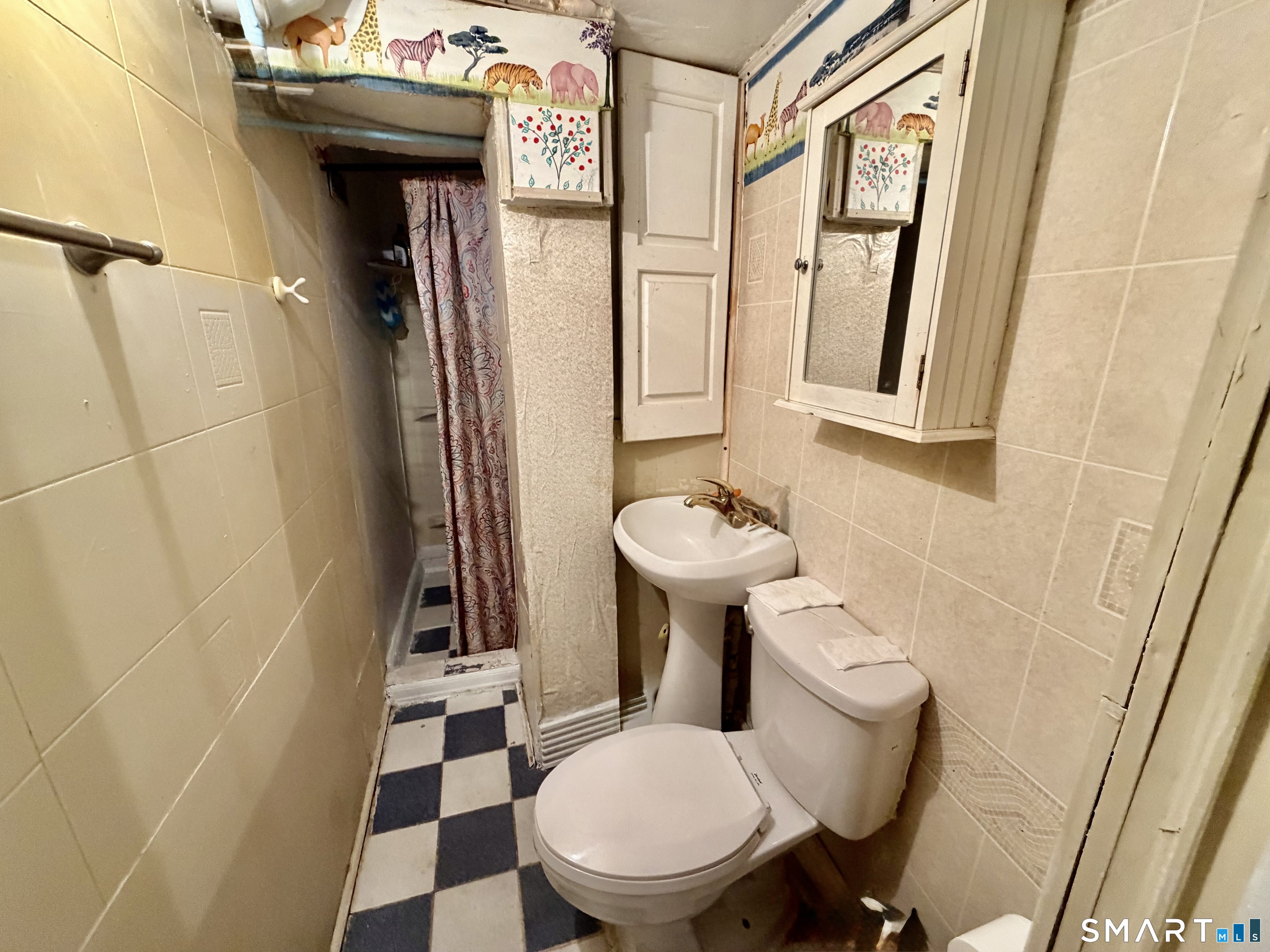 60-62 Hazel Street Property Photo 17