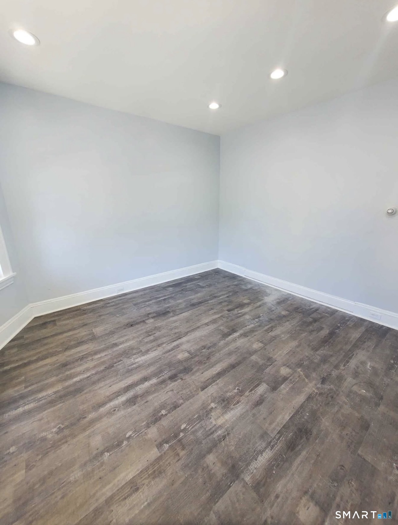 100 Horace Street Property Photo 3