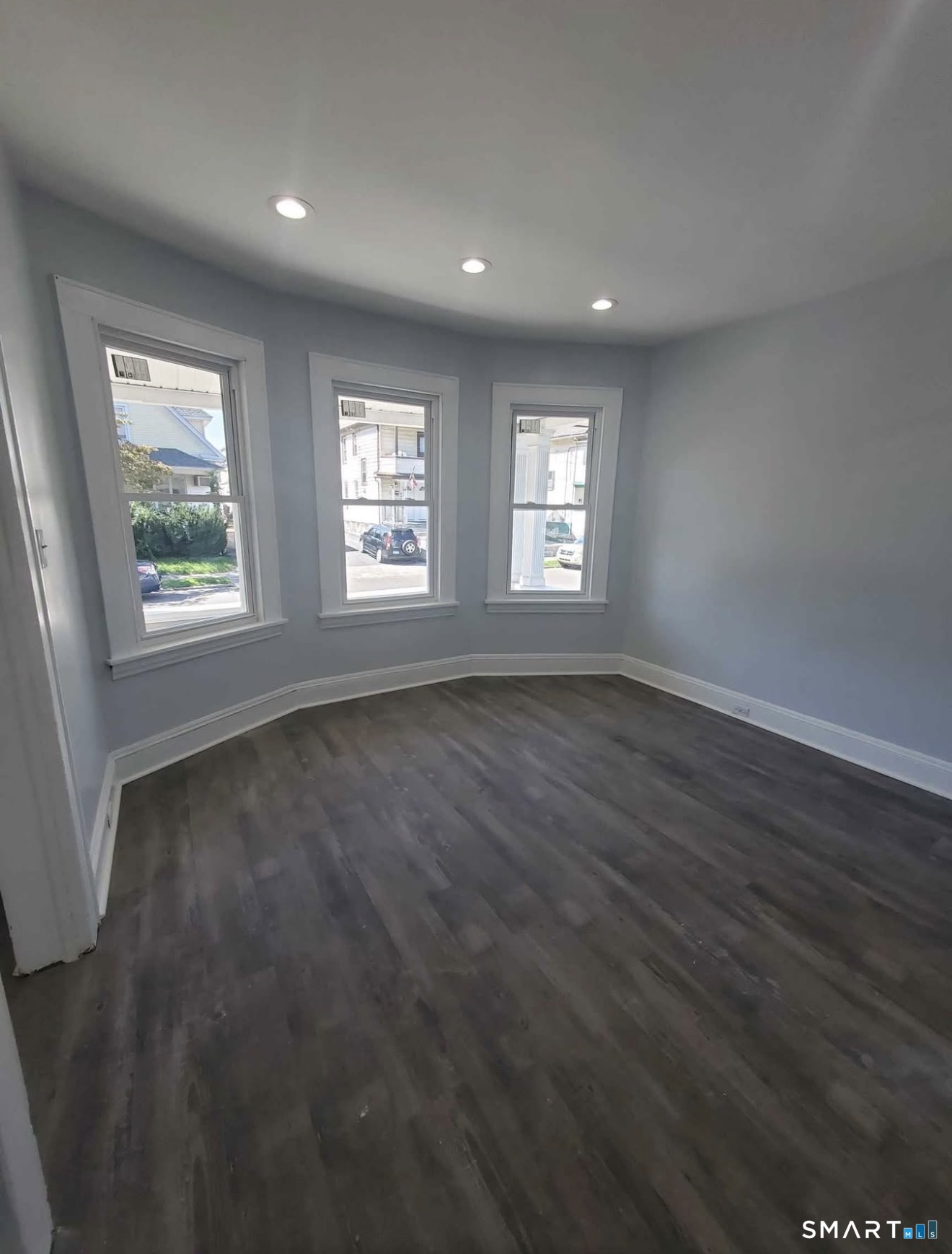 100 Horace Street Property Photo 5