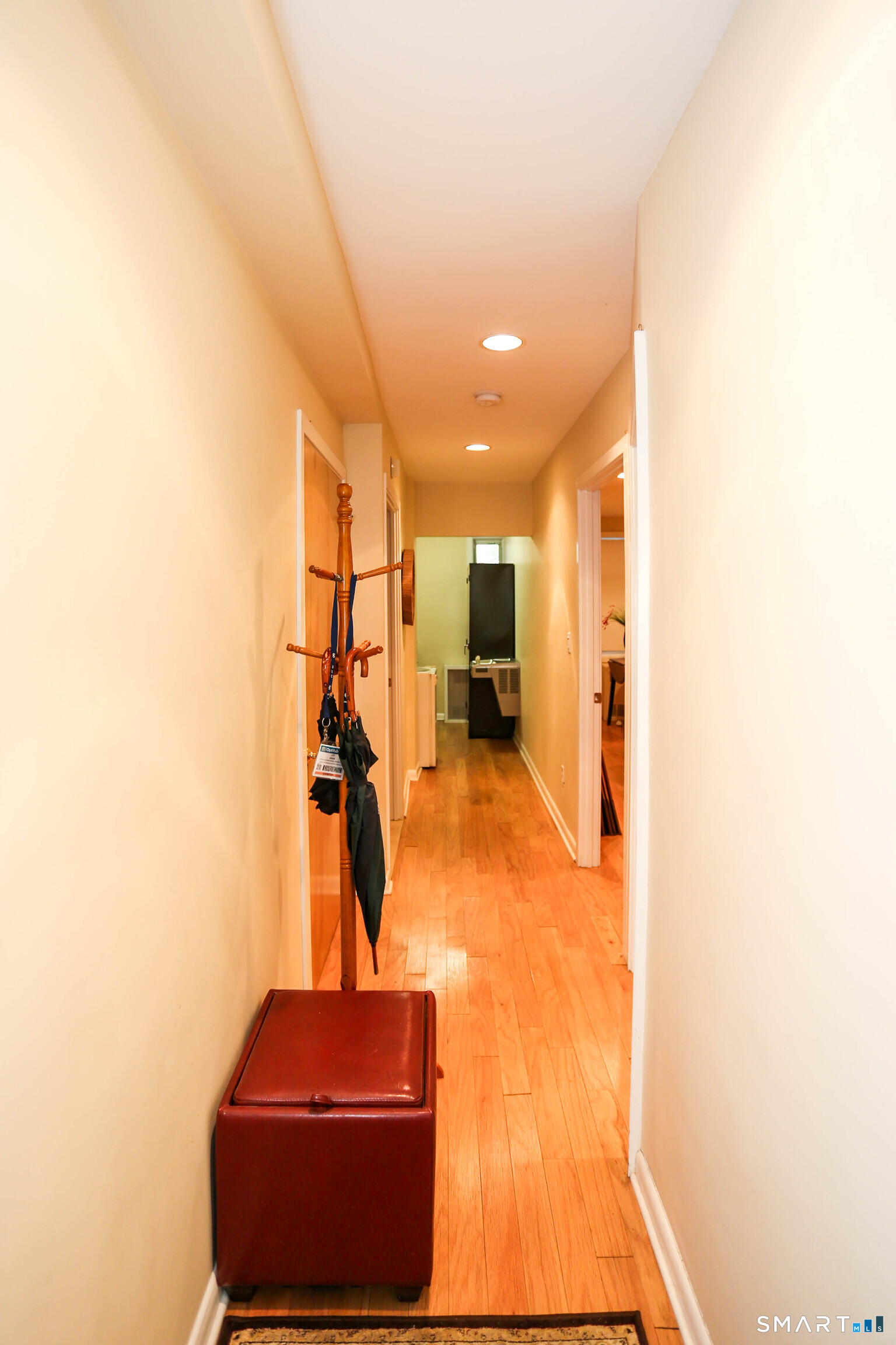 700 Summer 1f Street Property Photo 15