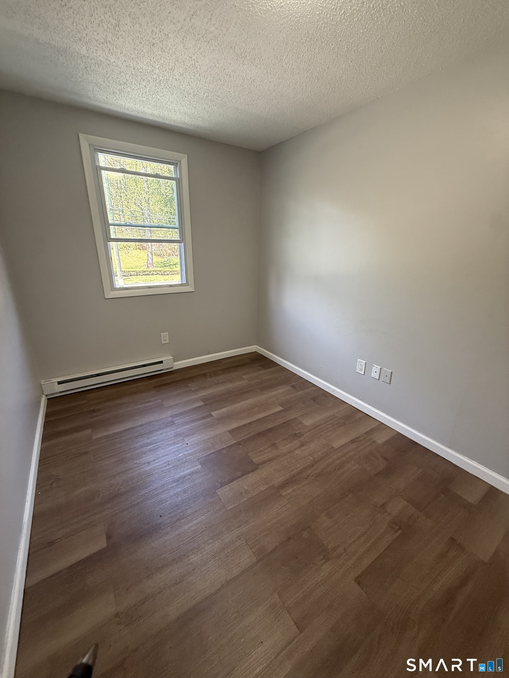 682 Old Colony Road Property Photo 7