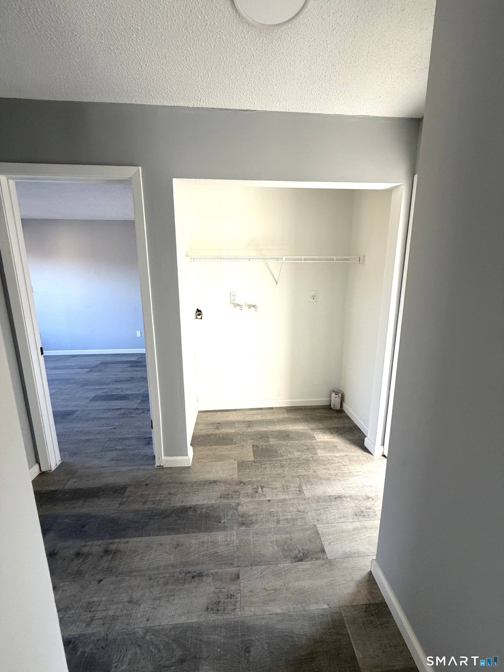 226 Laurel 11 Street Property Photo 20