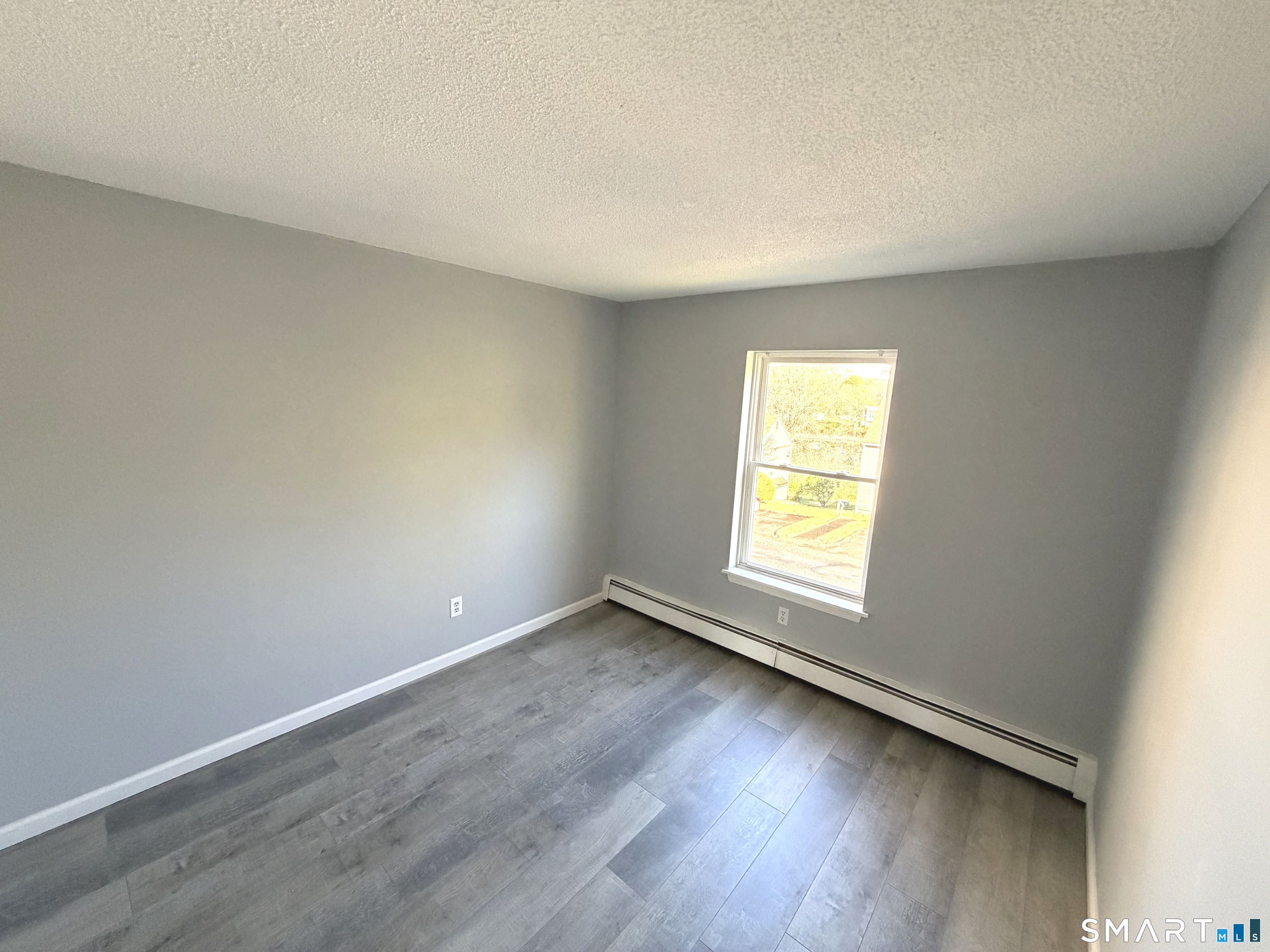 226 Laurel 11 Street Property Photo 24