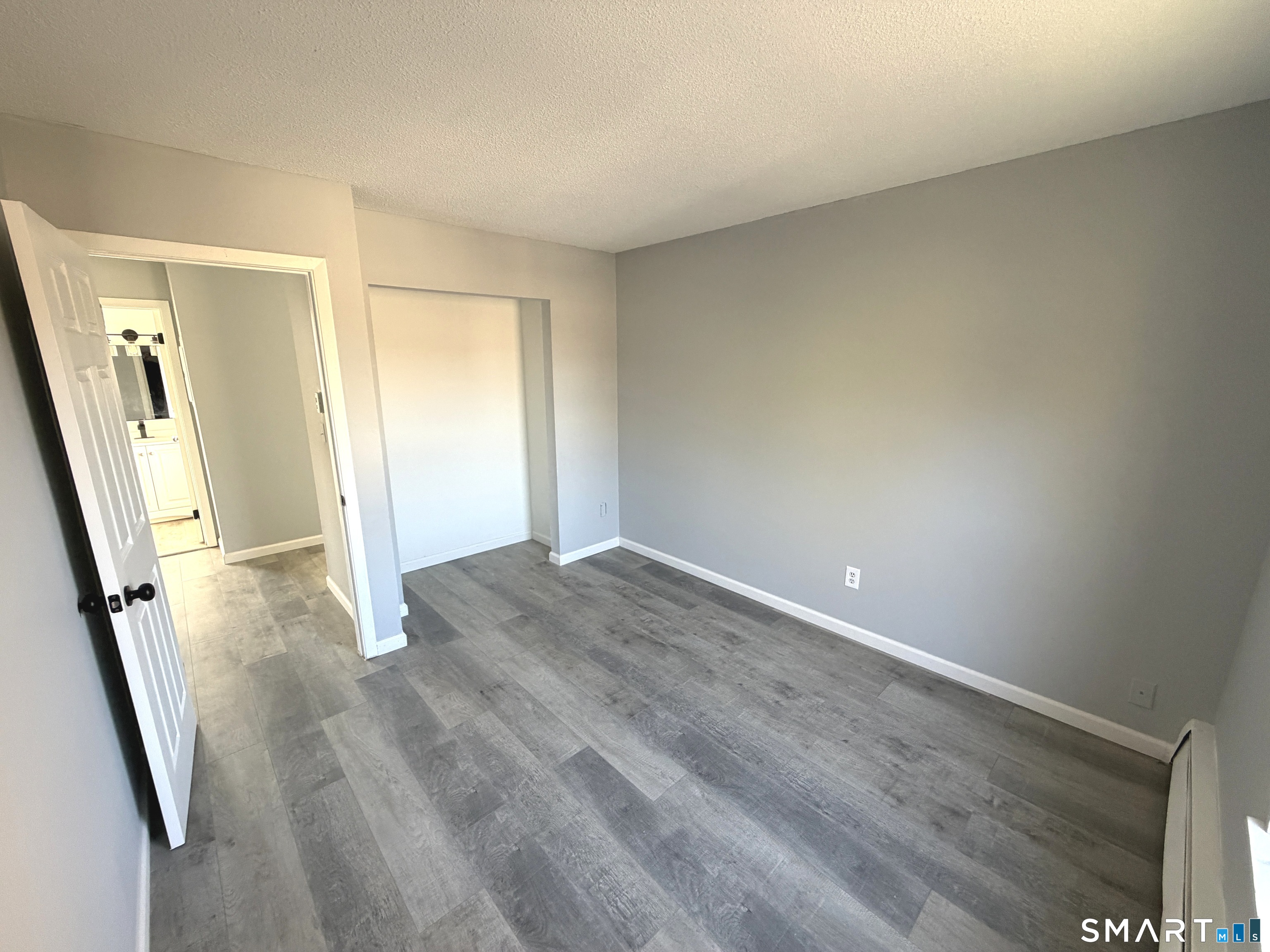 226 Laurel 11 Street Property Photo 25