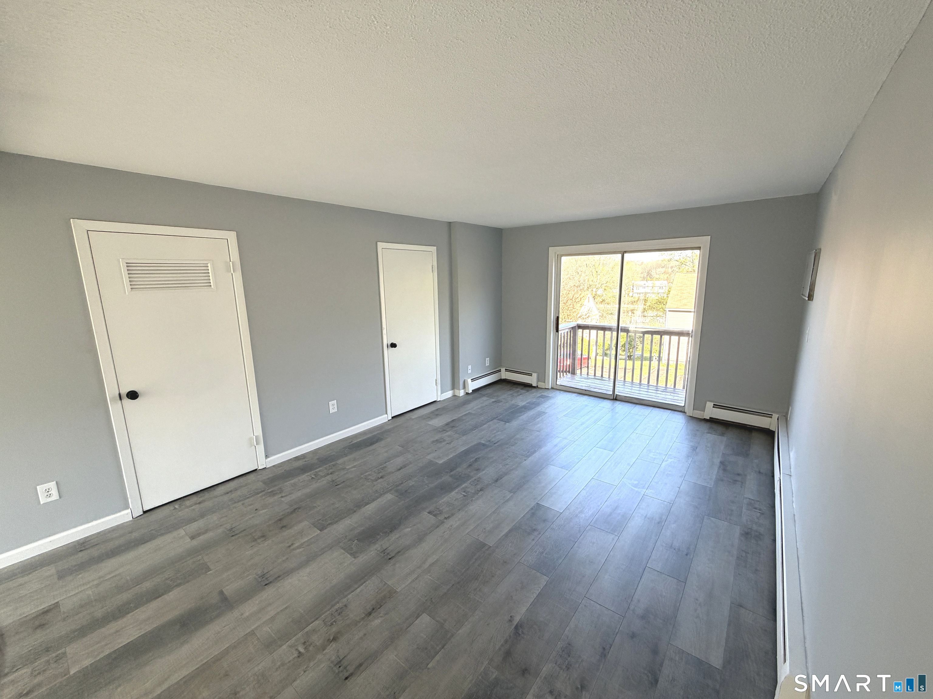 226 Laurel 11 Street Property Photo 31