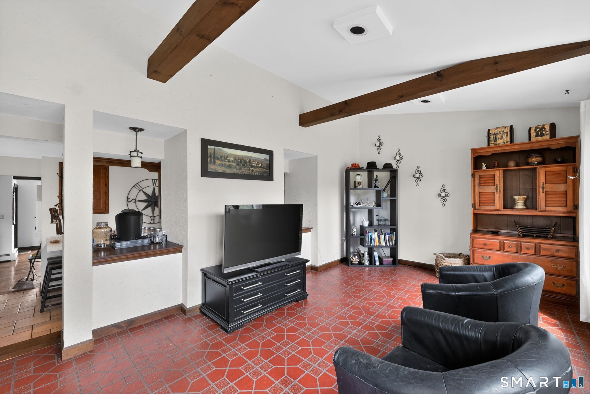 377 Tolland Stage Road Property Photo 13