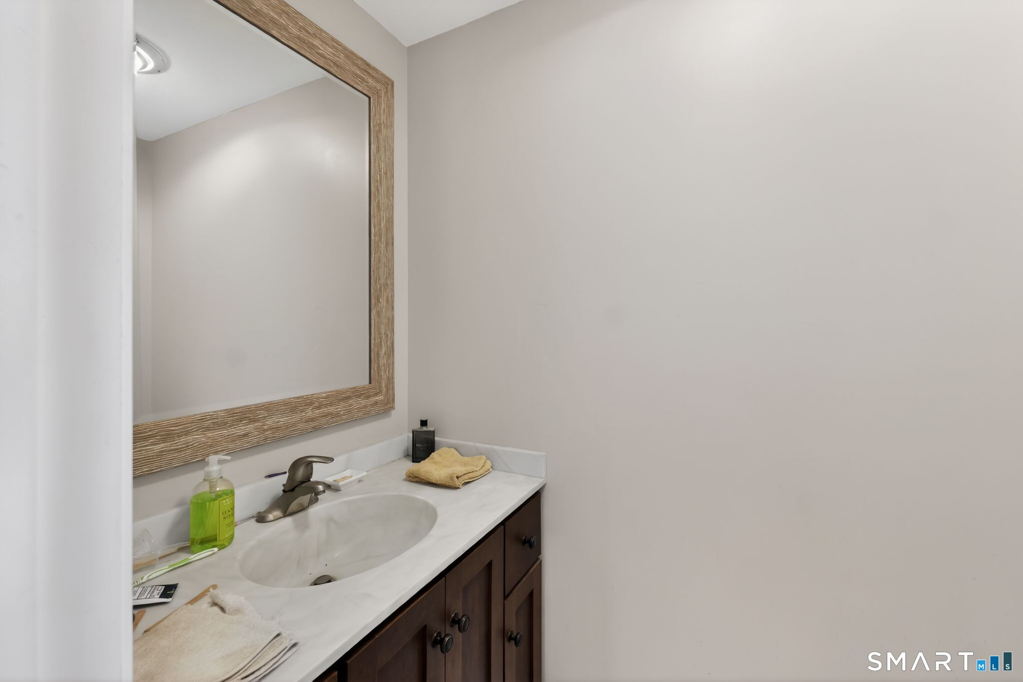 377 Tolland Stage Road Property Photo 29