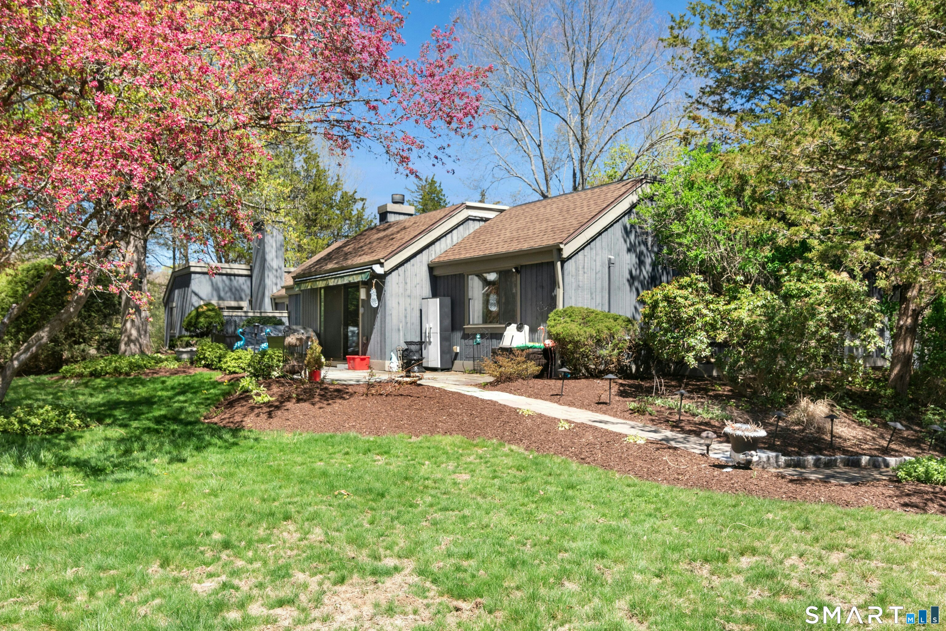 486 Heritage A Village Property Photo 21