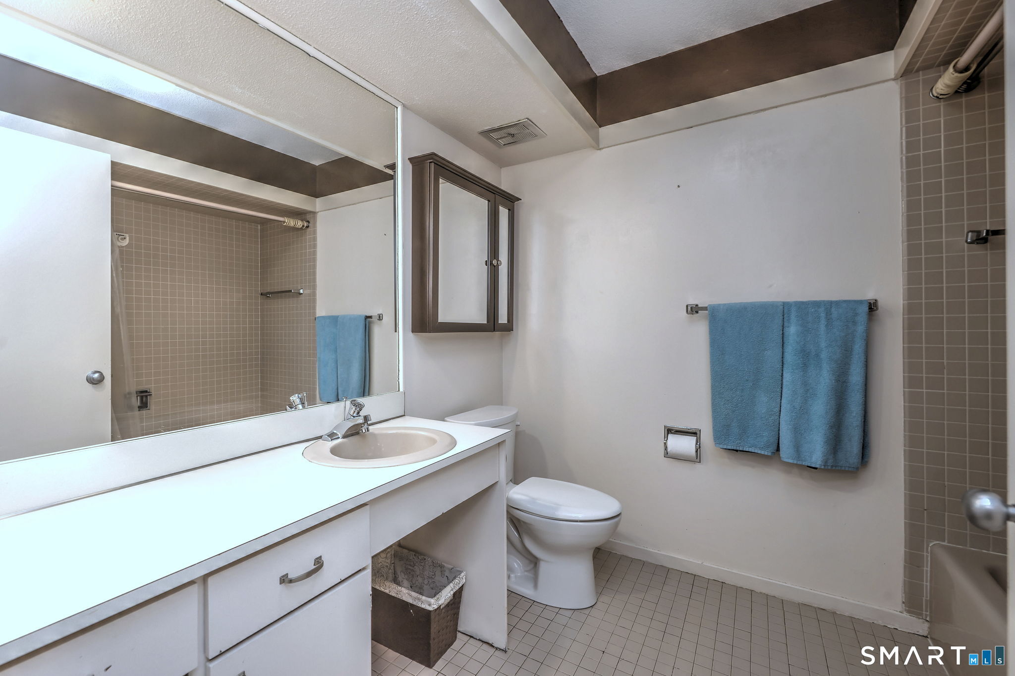 59 Heritage F Village Property Photo 19