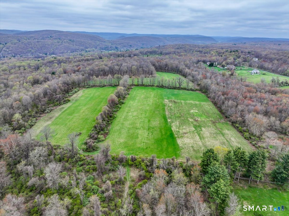Chestnut Land Road Property Photo 4