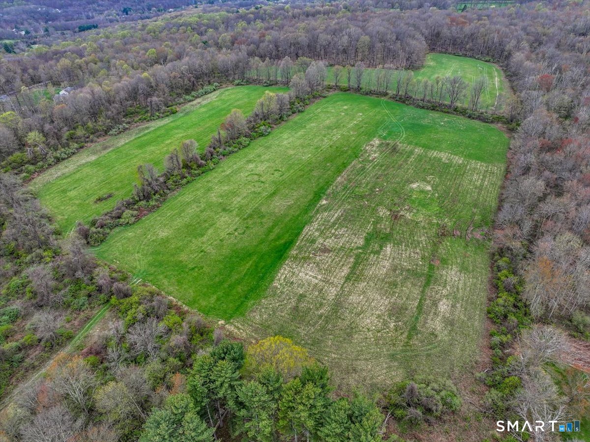 Chestnut Land Road Property Photo 8