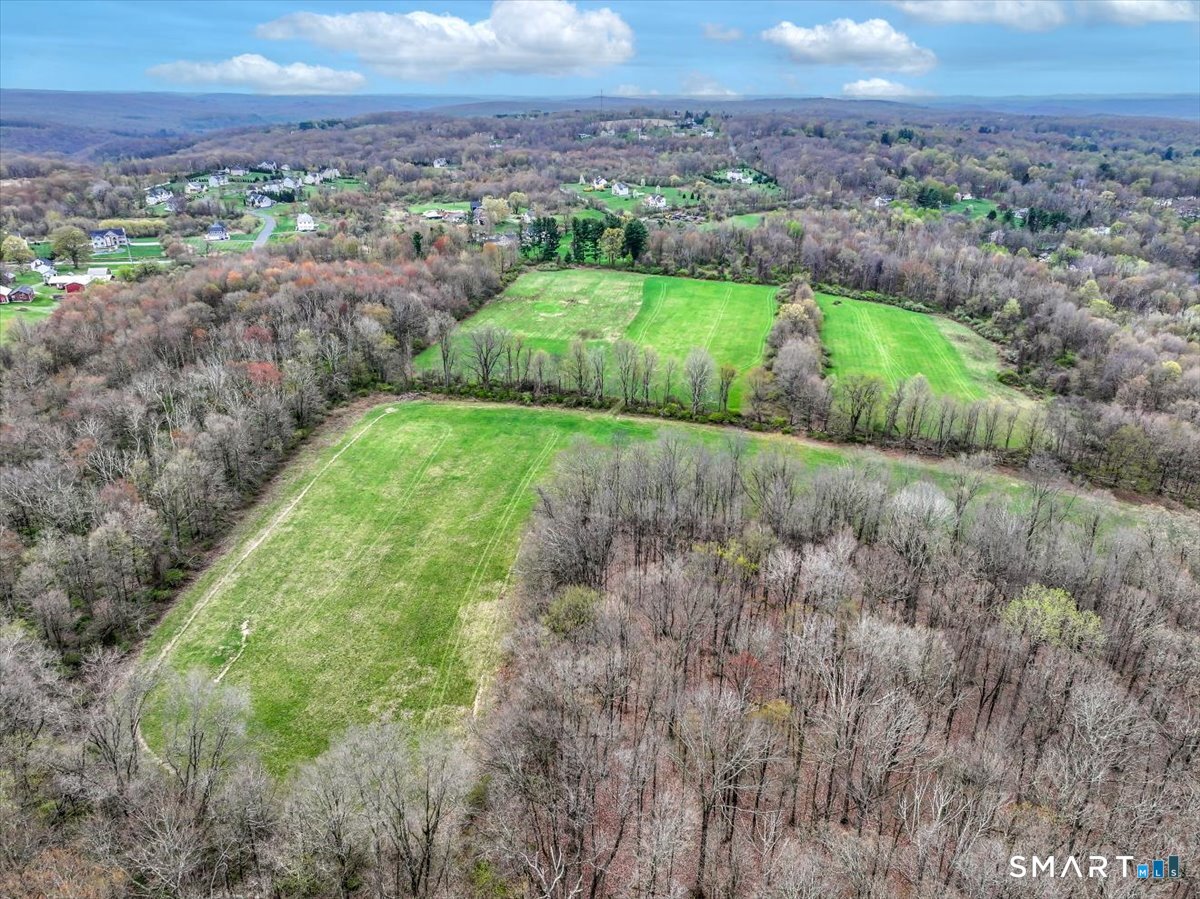 Chestnut Land Road Property Photo 12