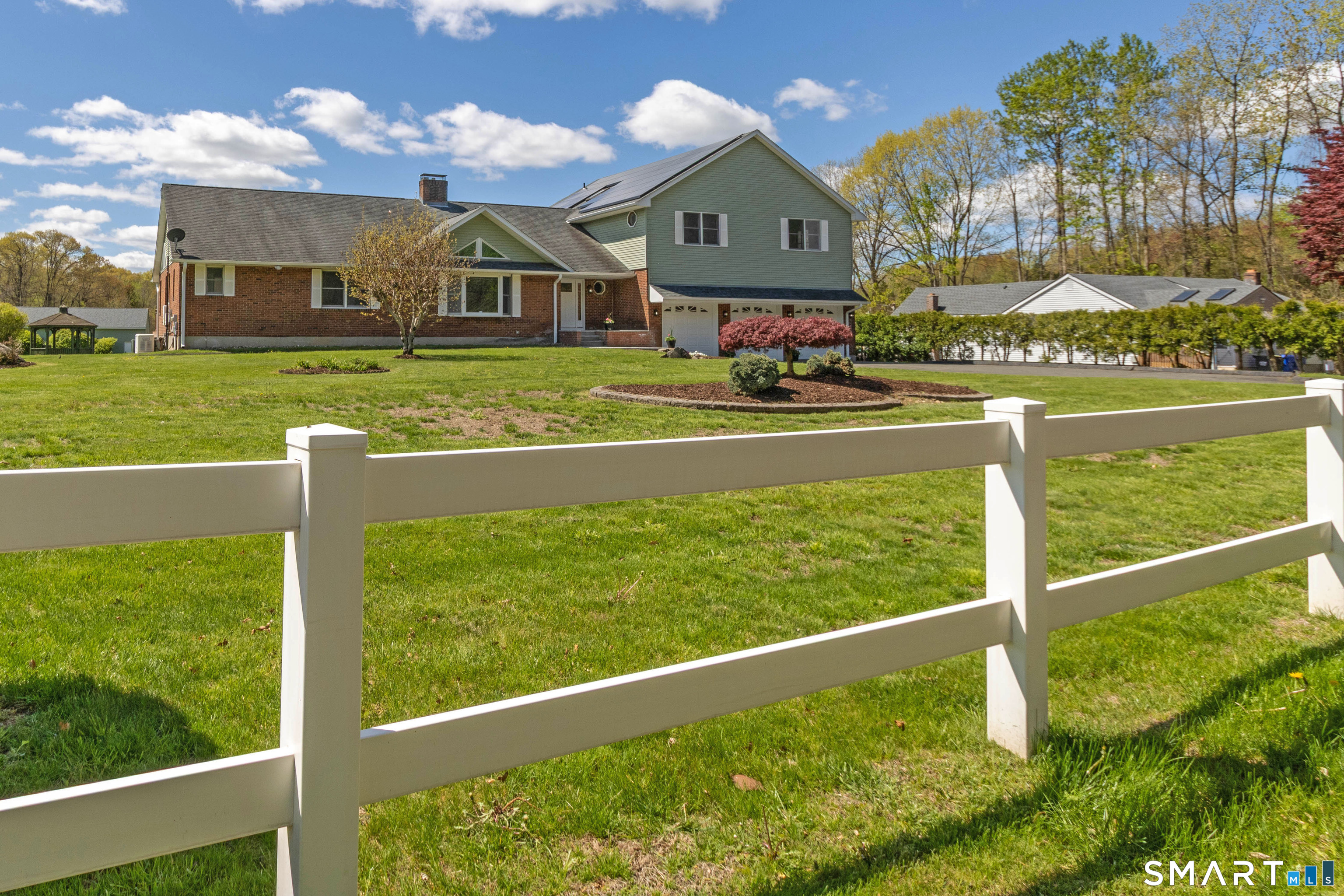 60 Abbe Road Property Photo 1