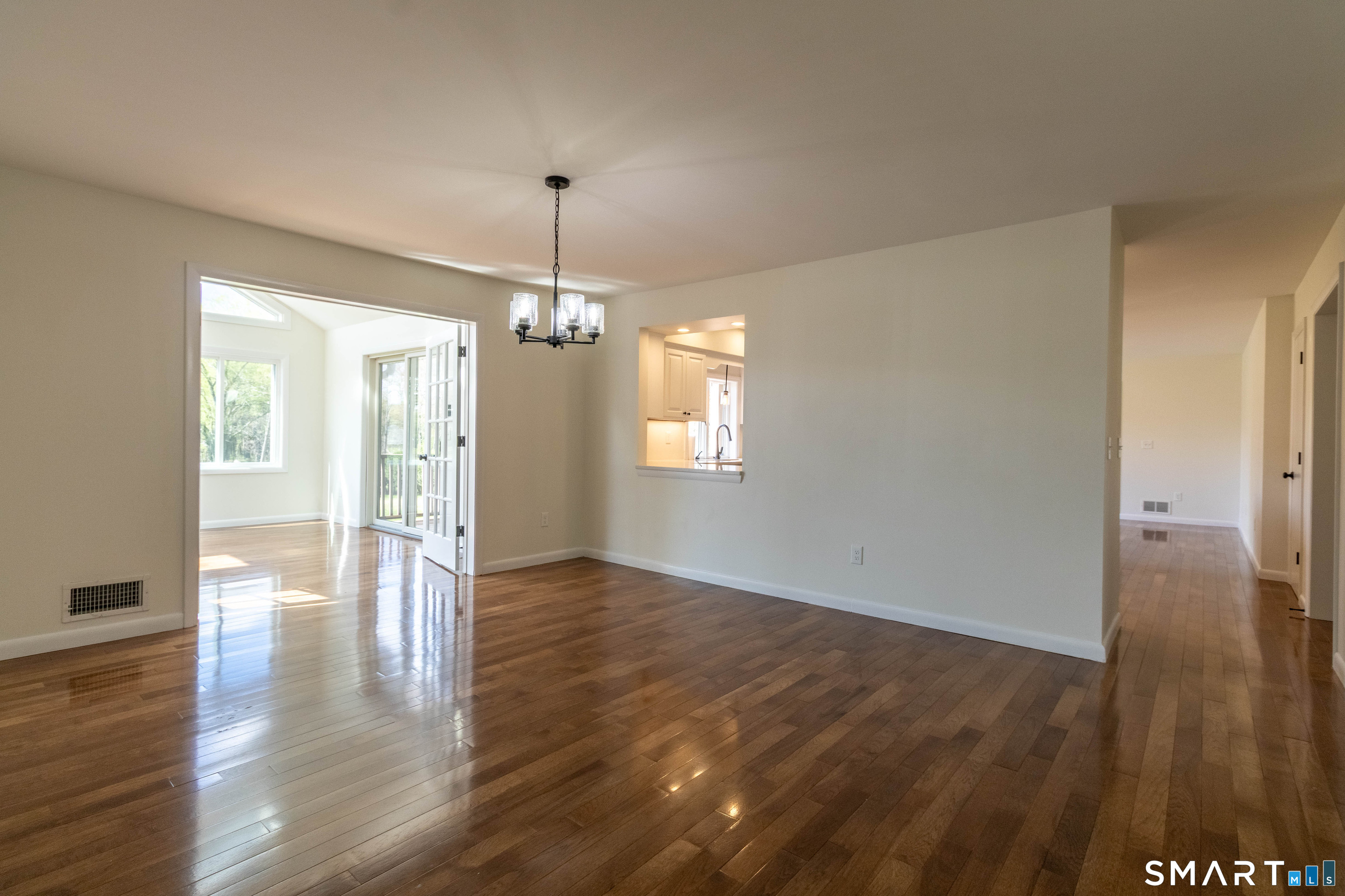 60 Abbe Road Property Photo 12