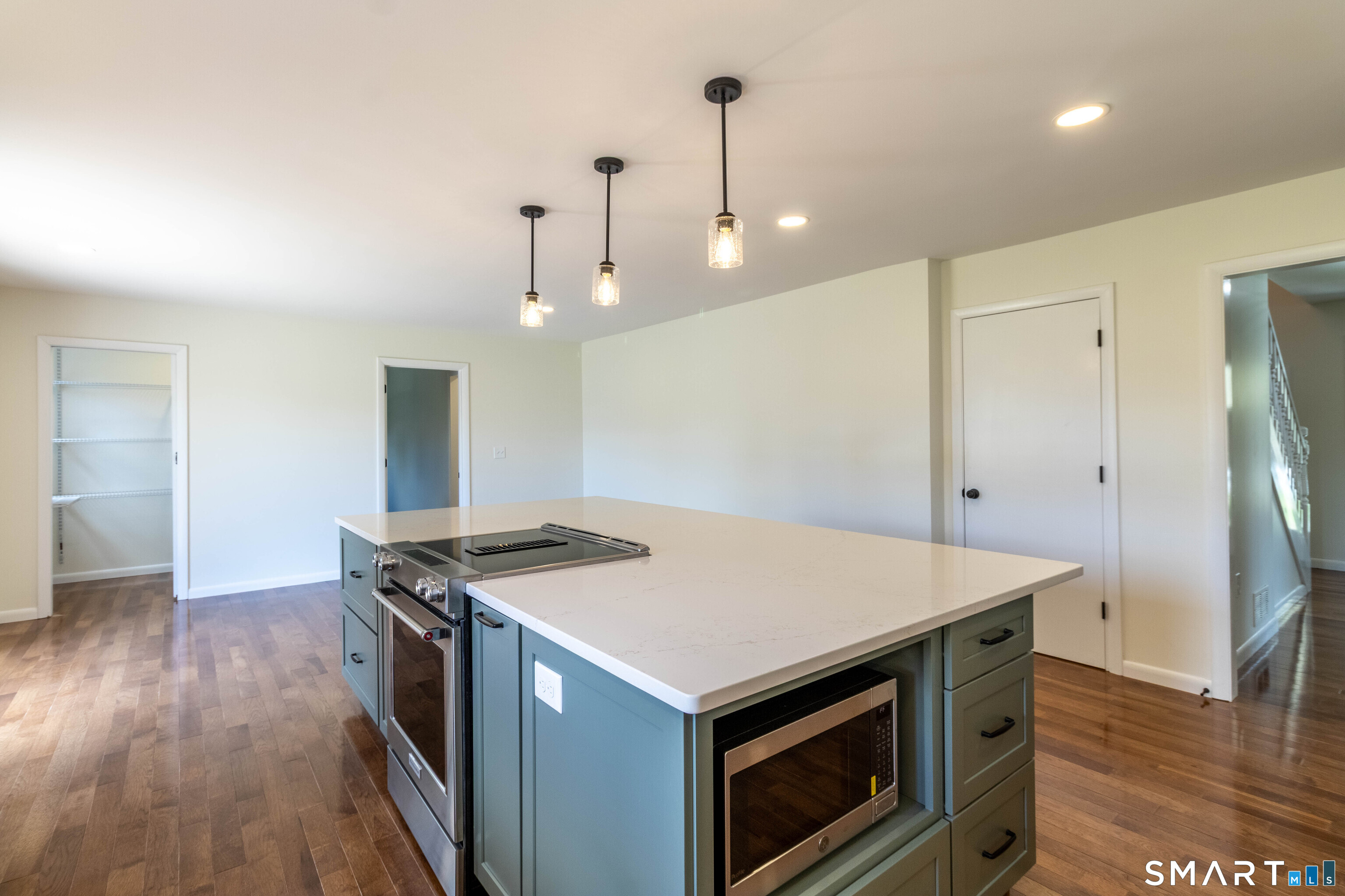 60 Abbe Road Property Photo 13