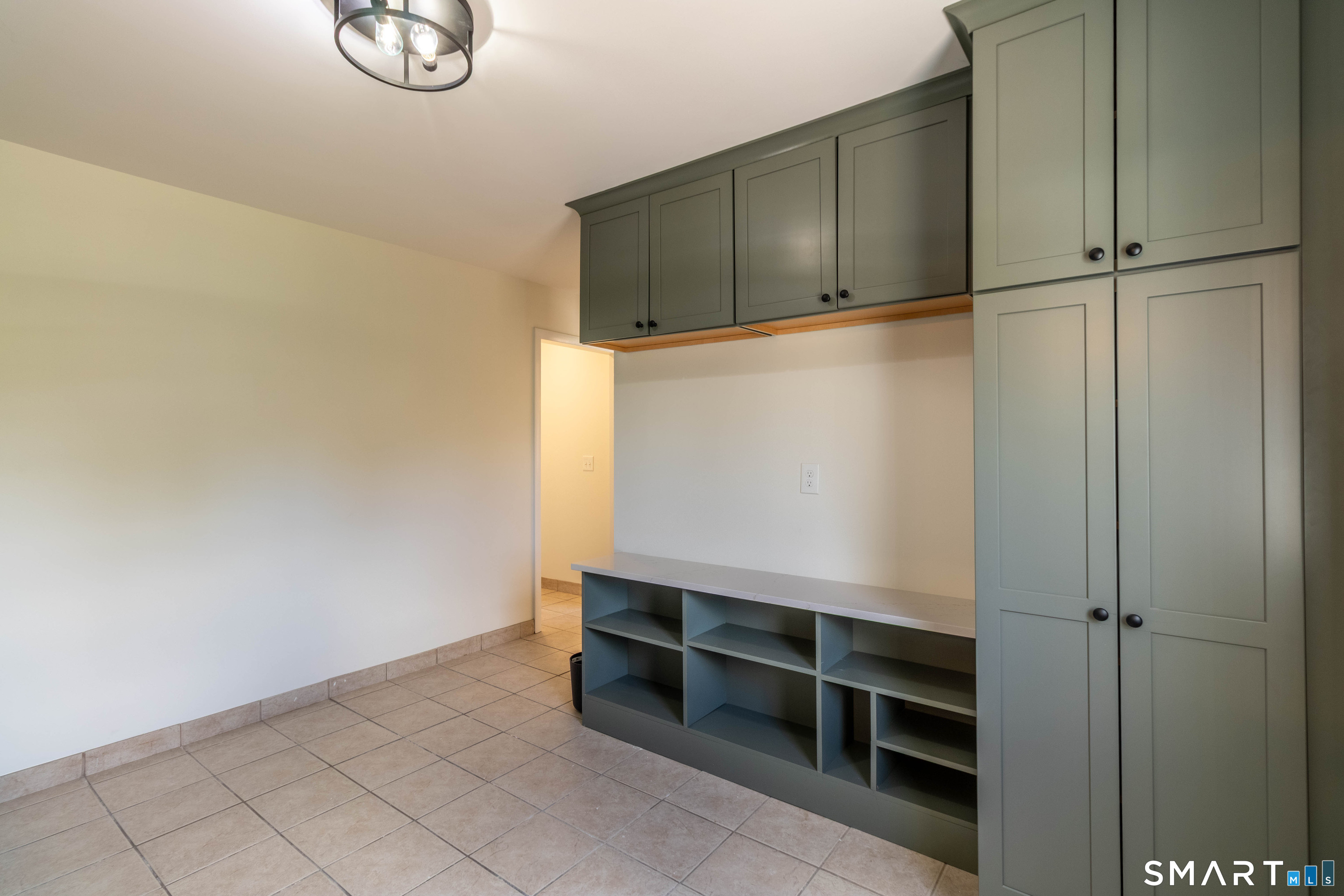 60 Abbe Road Property Photo 16