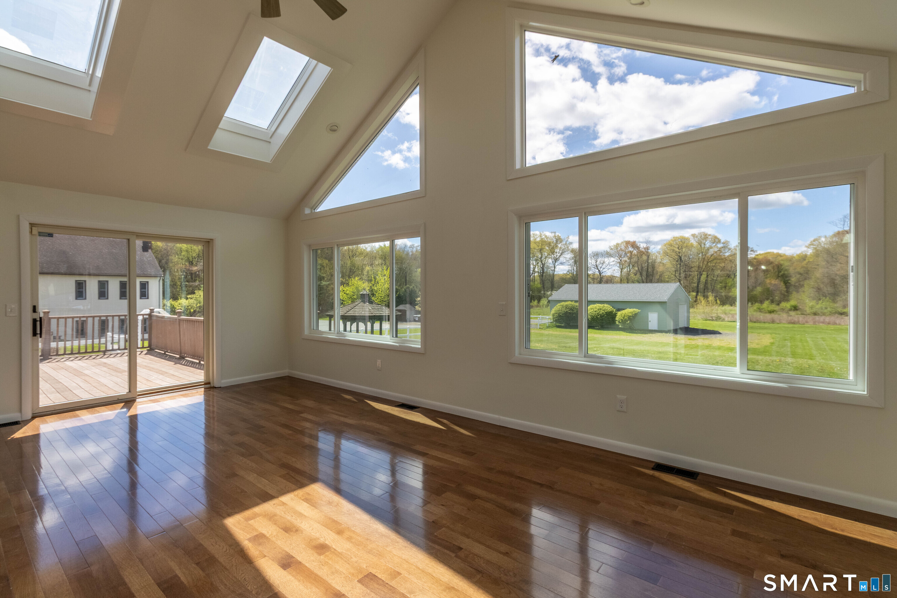 60 Abbe Road Property Photo 18