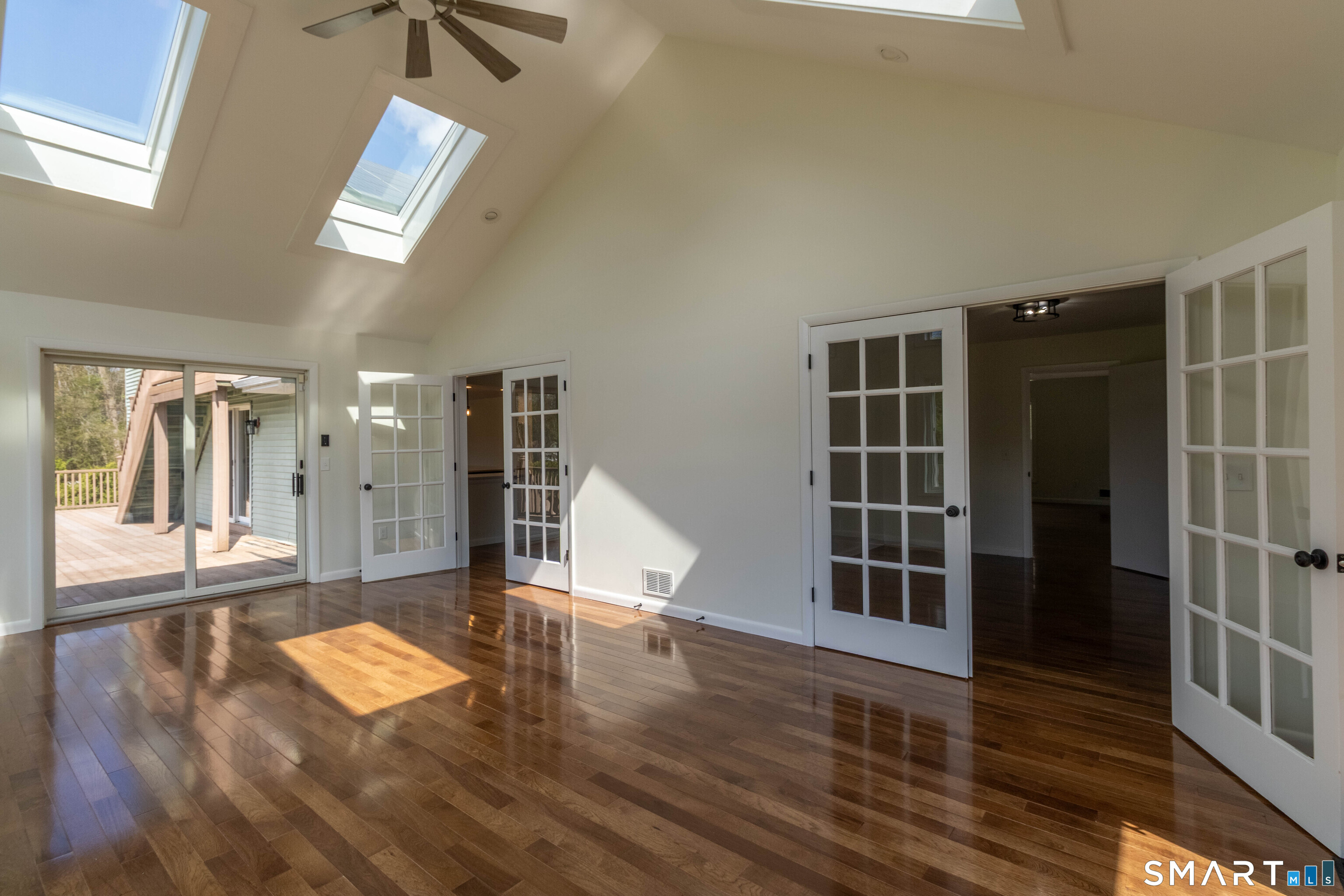 60 Abbe Road Property Photo 19