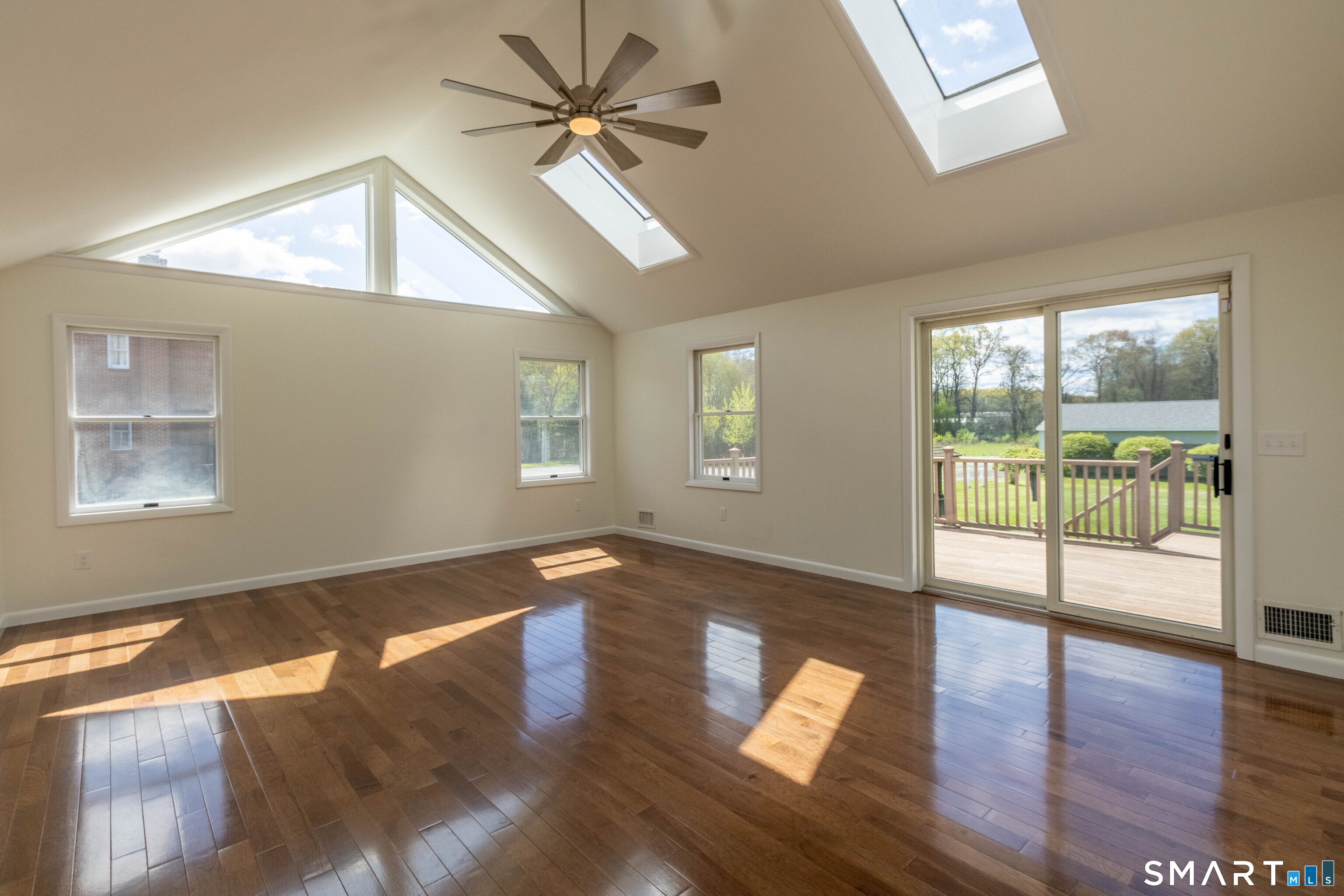 60 Abbe Road Property Photo 21