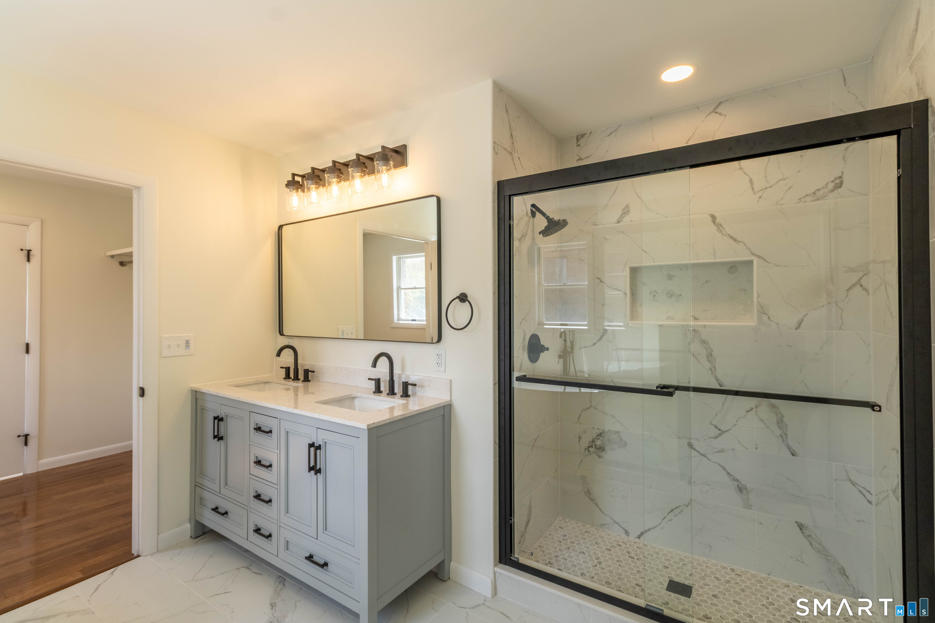 60 Abbe Road Property Photo 23