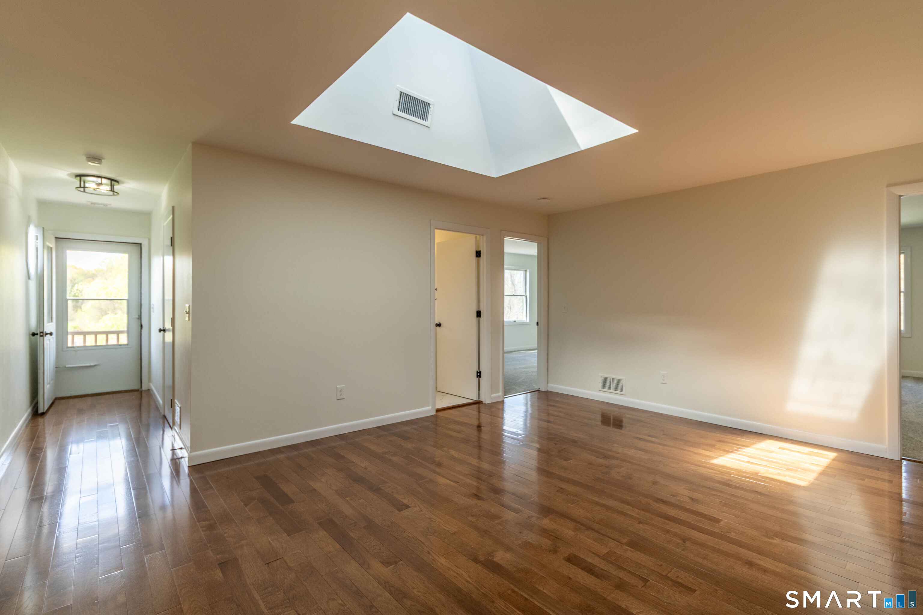 60 Abbe Road Property Photo 25