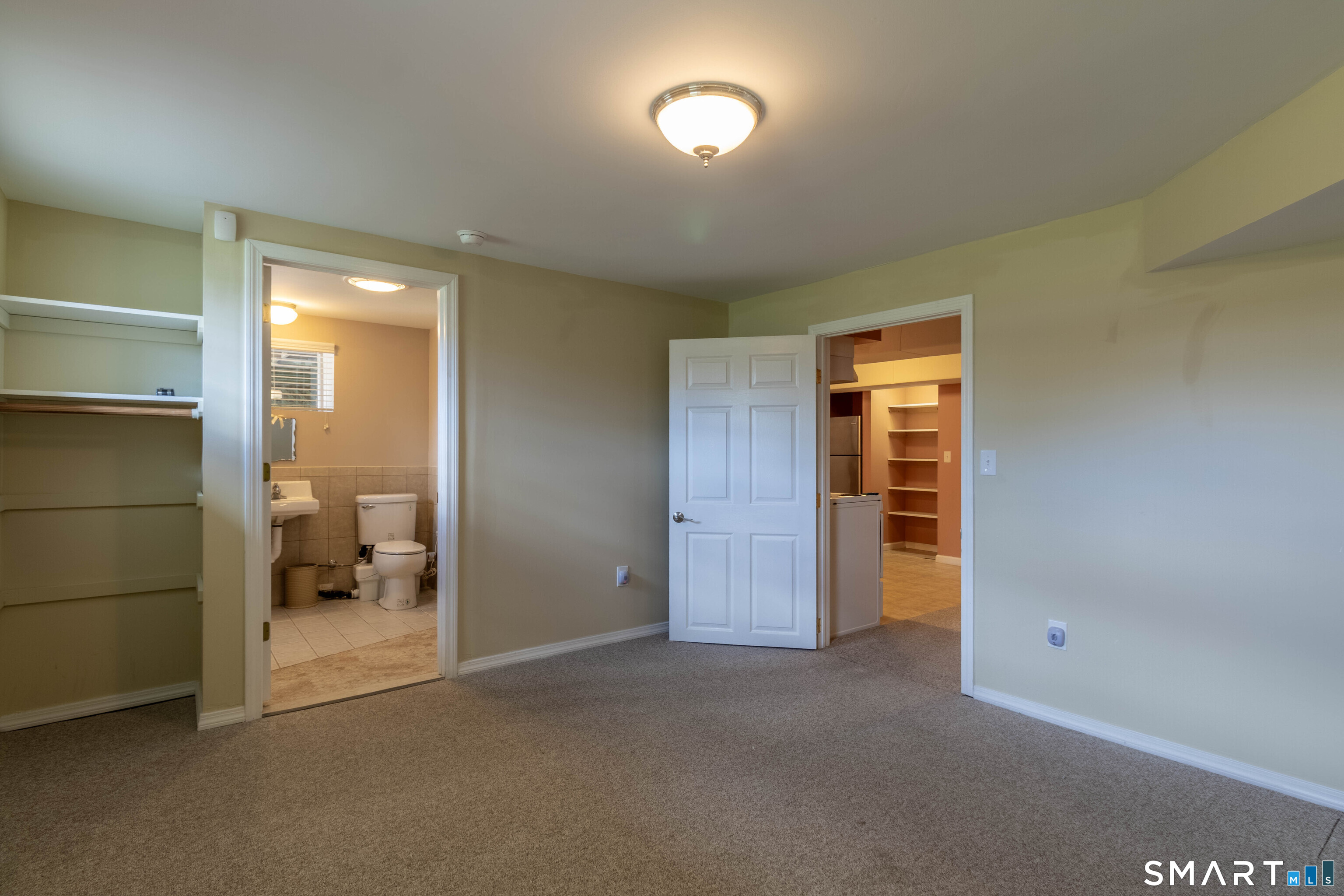 60 Abbe Road Property Photo 32