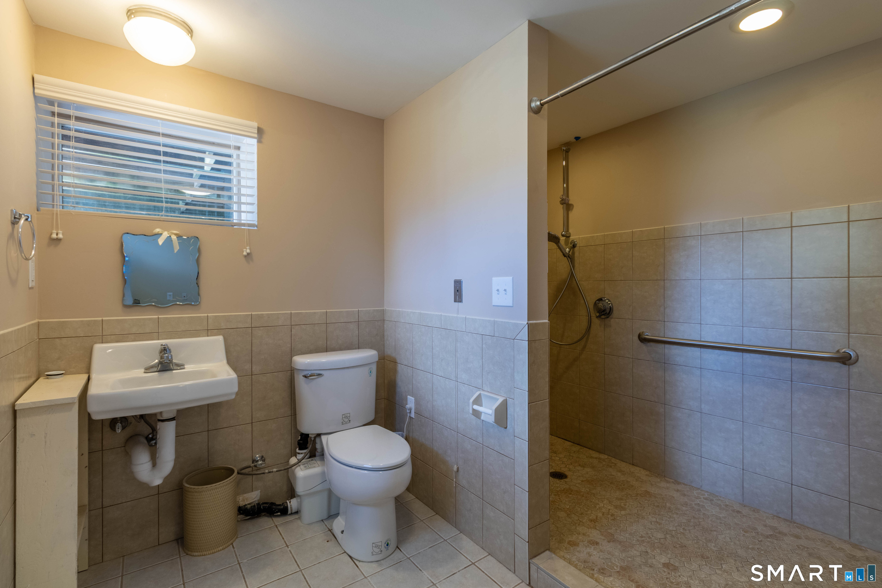 60 Abbe Road Property Photo 33