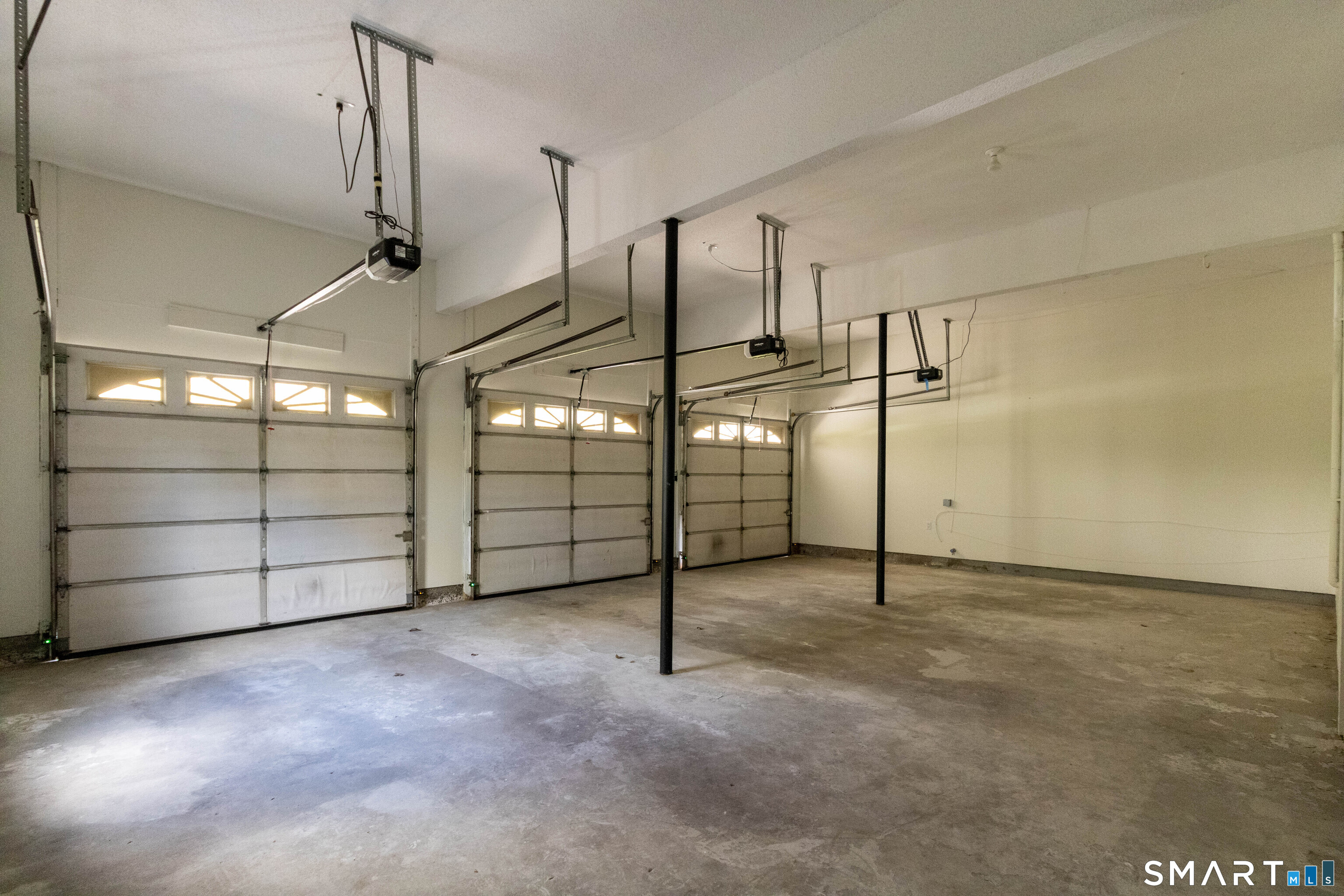 60 Abbe Road Property Photo 36