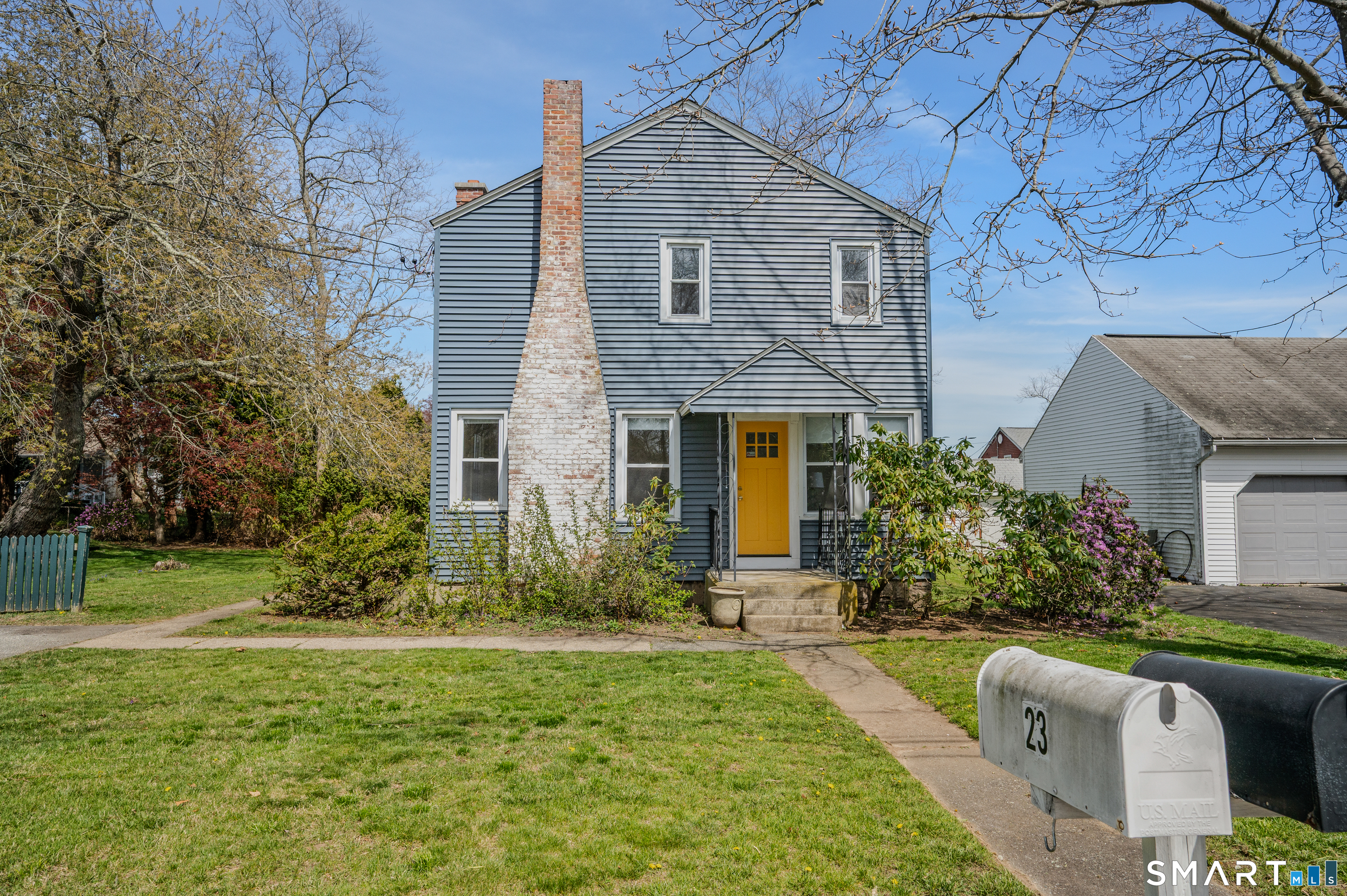 23 Ridgewood Avenue Property Photo 1