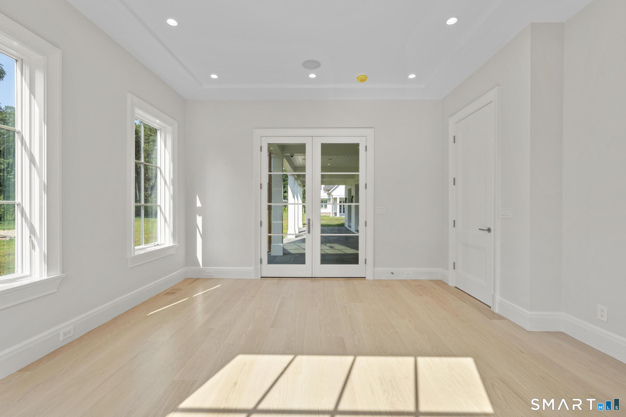 48 Old Farm Road Property Photo 12