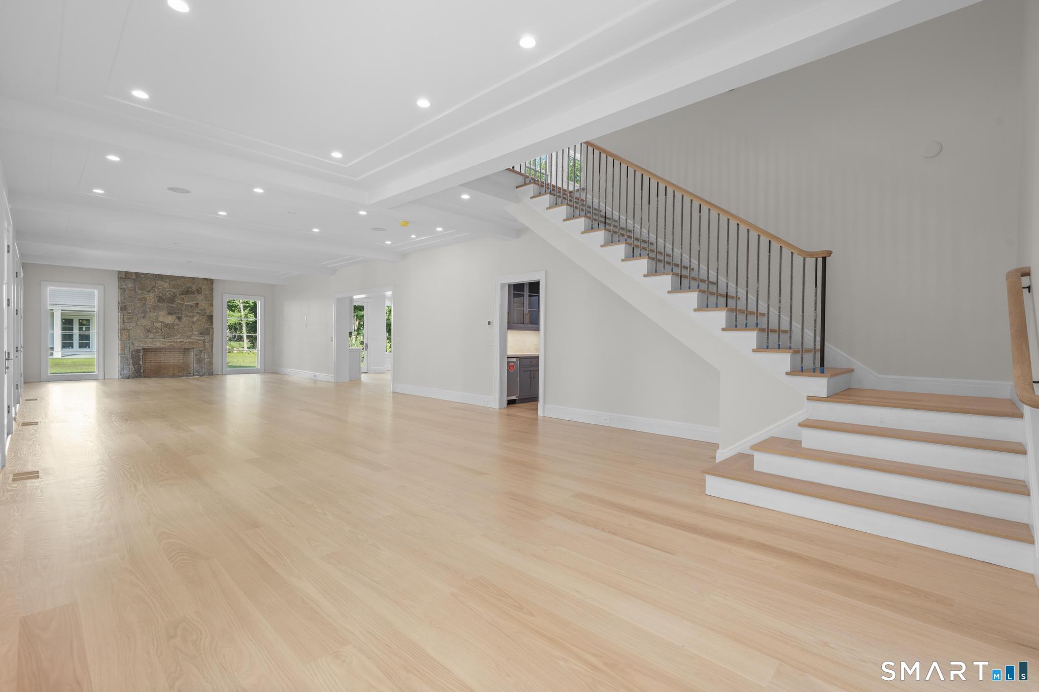 48 Old Farm Road Property Photo 15